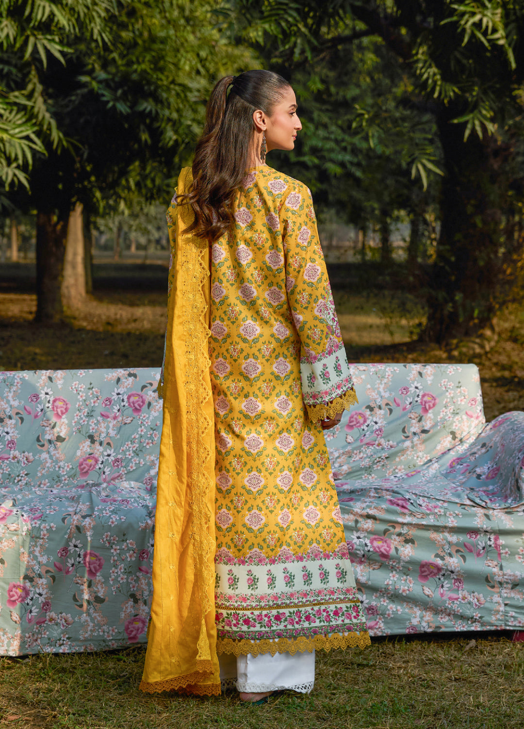 Raha Summer Prints by RajBari Unstitched Printed Lawn 3 Piece Suit RB26URS D-05 - Summer Collection