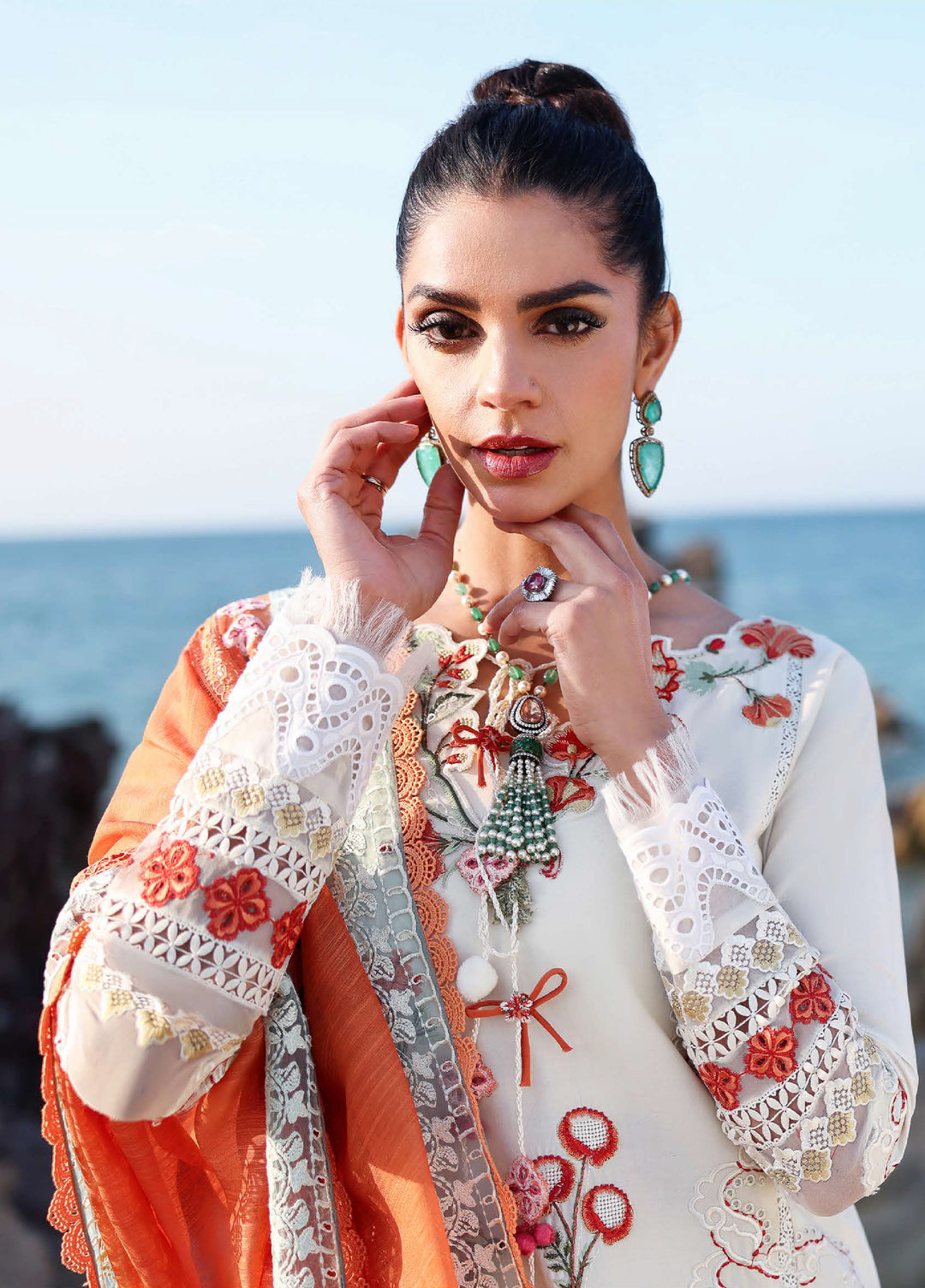 Saira Shakira Unstitched Embroidered Lawn 3 Piece Suit SSR26ULE SS-005A - Eid Collection