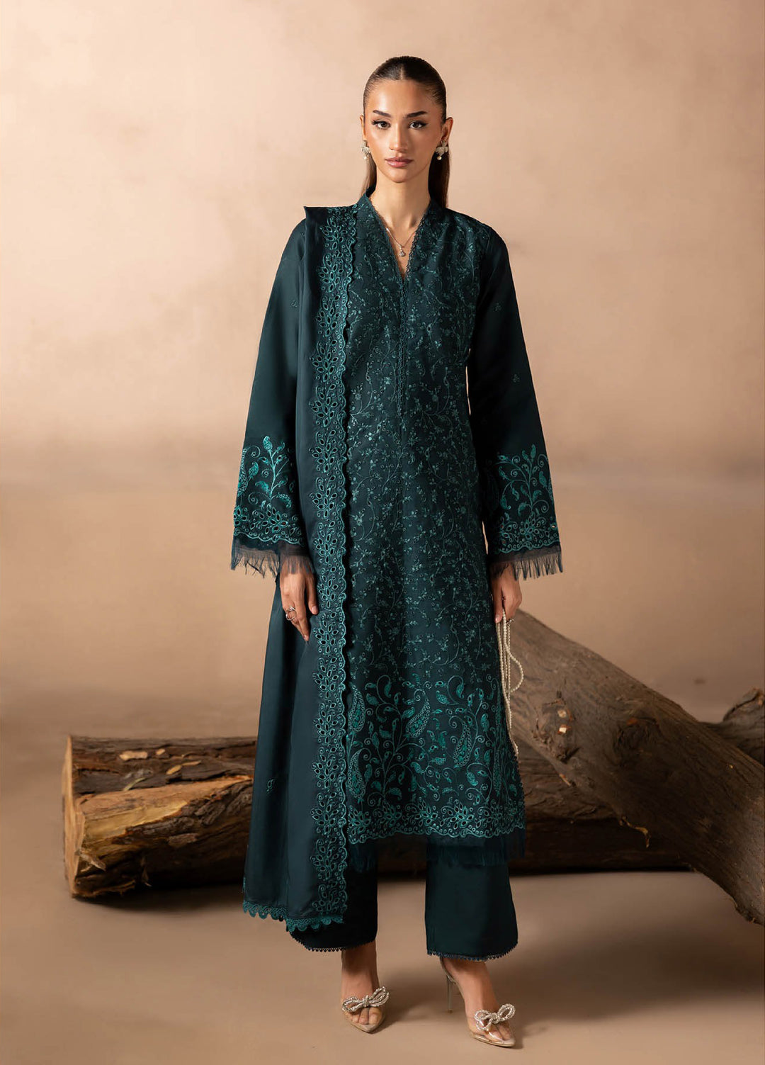 Sareen by Rajbari Unstitched Premium Viscose Chikankari 3 Piece RB25SC D-08 - Winter Collection