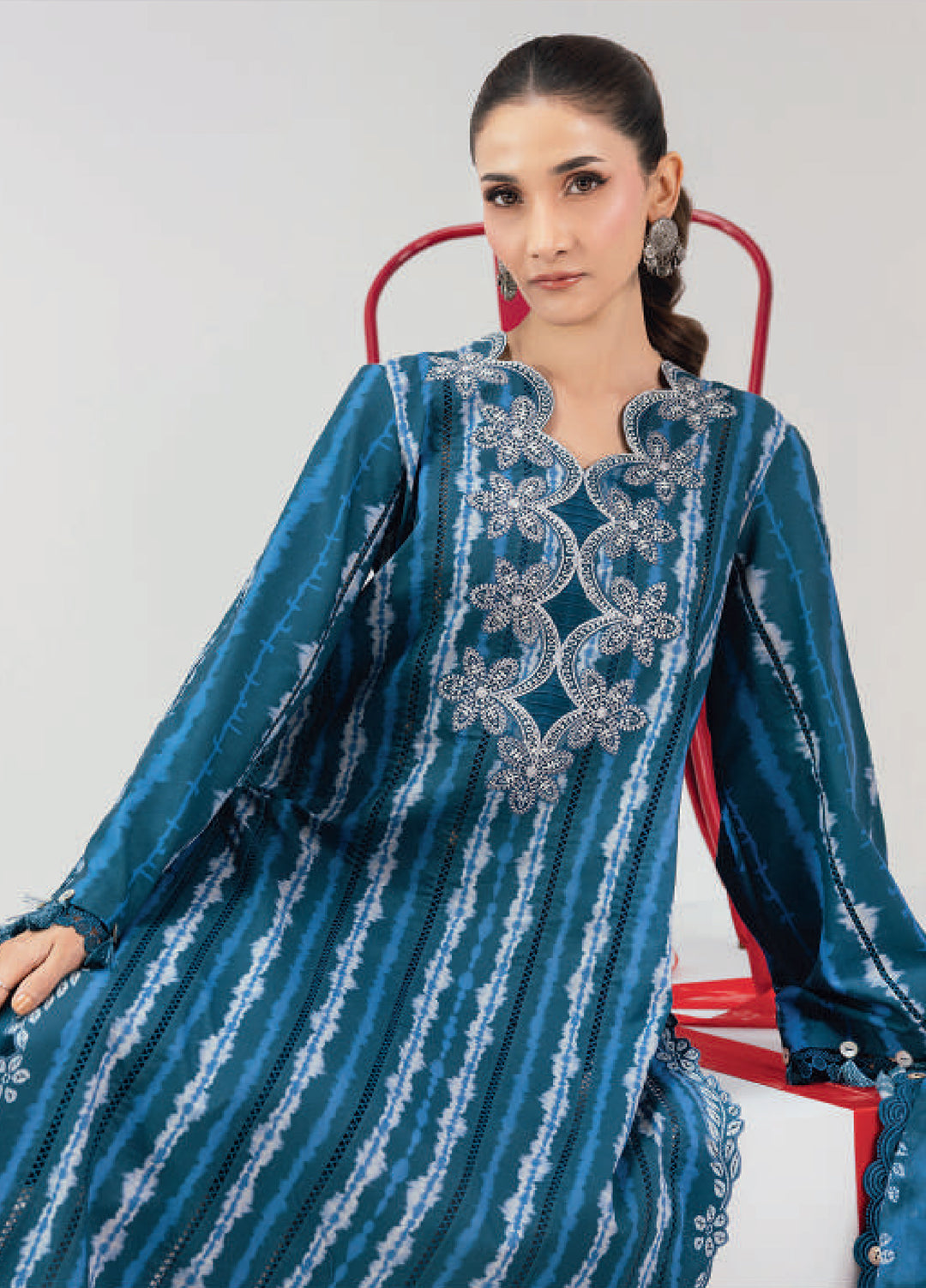M Basics by Maria B Unstitched Embroidered Lawn 3 Piece Suit MB26UMB MB-CUSV13-14B - Summer Collection