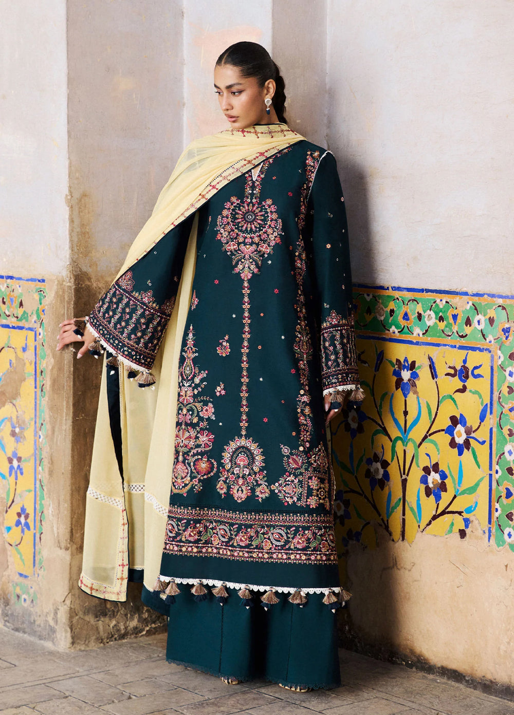 Zan by Hussain Rehar Unstitched Embroidered Lawn 3 Piece Suit HR26UZF Cinko D-99 - Festive Collection