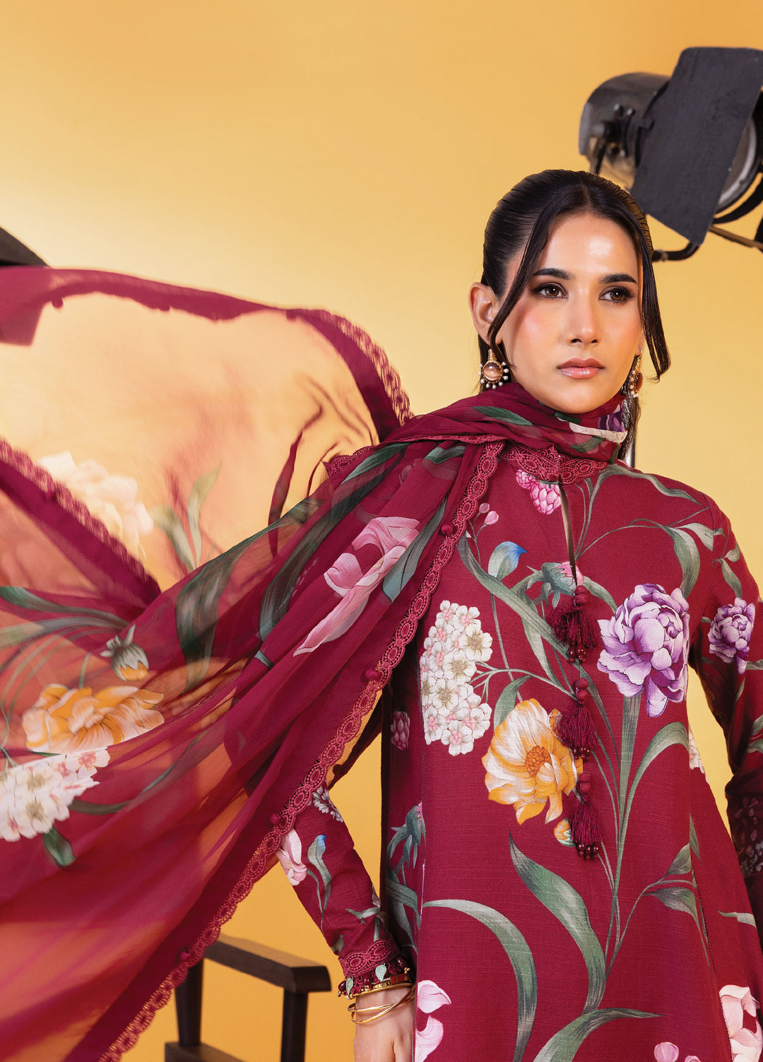 M Basics By Maria B Unstitched Digital Printed Linen 3 Piece MB25UW 1103-A - Winter Collection