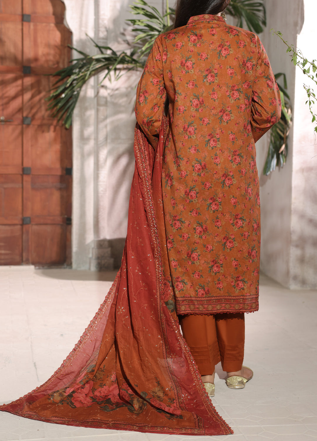 Zynah Premium by VS Textiles Unstitched Embroidered Lawn 3 Piece Suit VS26UZP 696 - Summer Collection