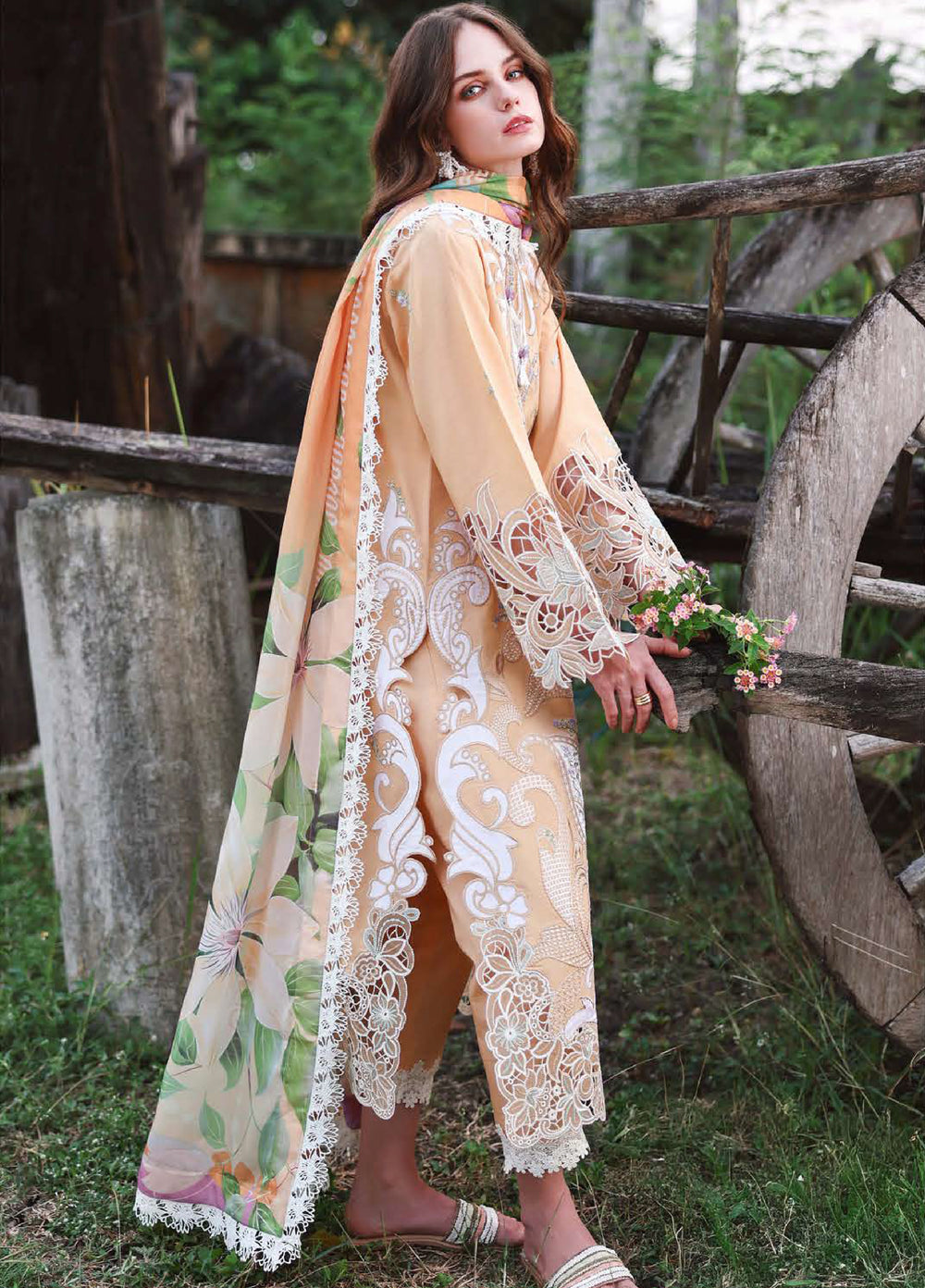 The Secret Garden by Mushq Unstitched Embroidered Lawn 3 Piece Suit MU26ULSG Wisteria Veil HUNSS260205 - Festive Collection