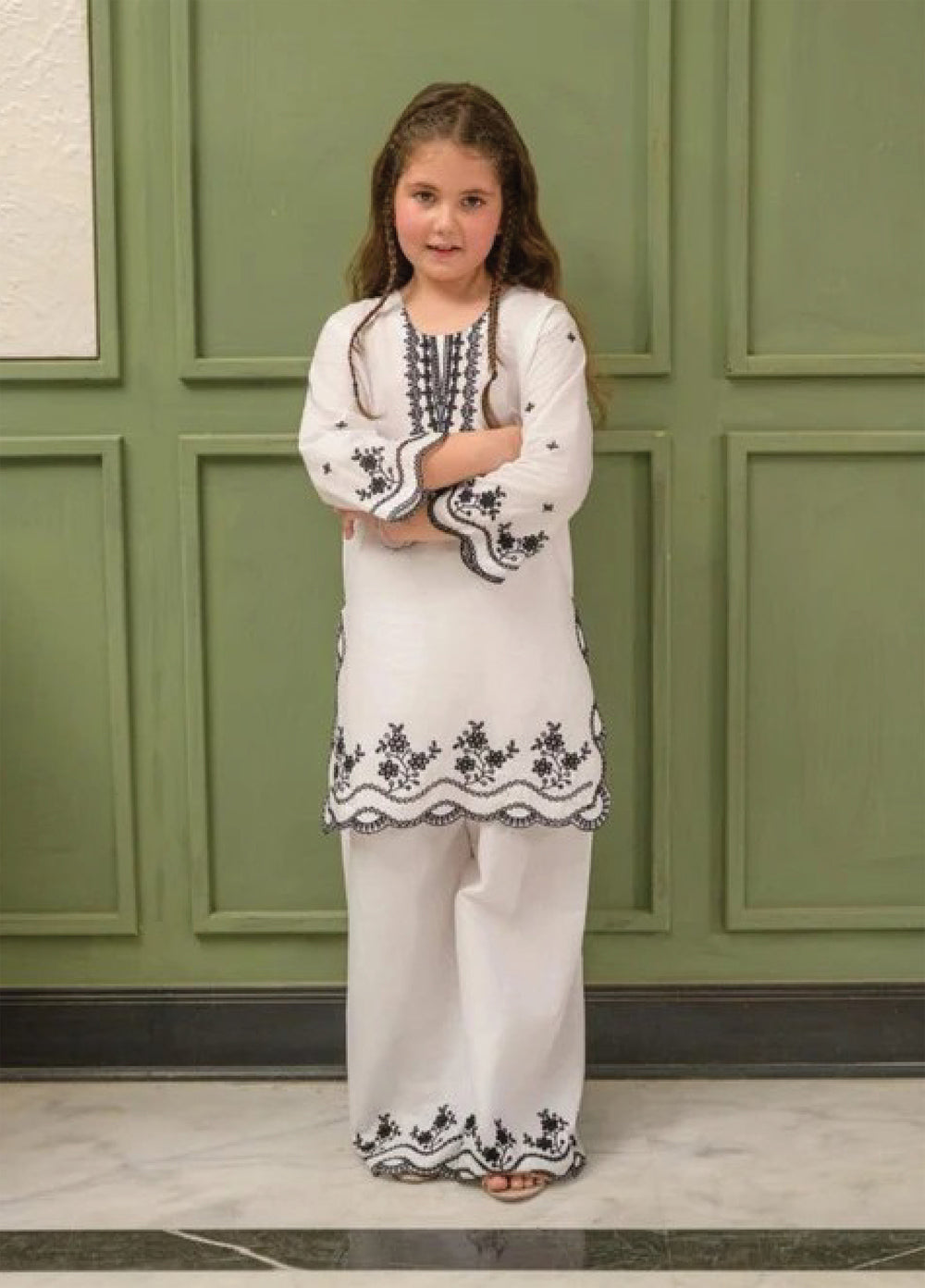 Fresh Birds Kids RTW Embroidered Lawn 2 Piece Suit Fiza-FB-06 - Casual Collection