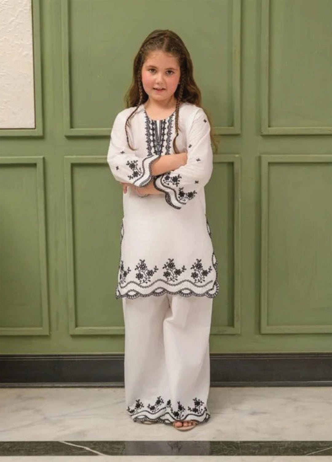 Fresh Birds Kids RTW Embroidered Lawn 2 Piece Suit Fiza-FB-06 - Casual Collection