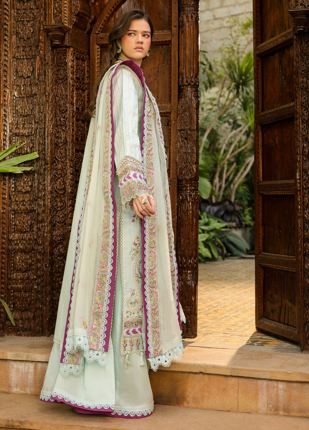 Shanaya by Mahnur Unstitched Embroidered Lawn 3 Piece Suit MN26USL SH-04 - Summer Collection