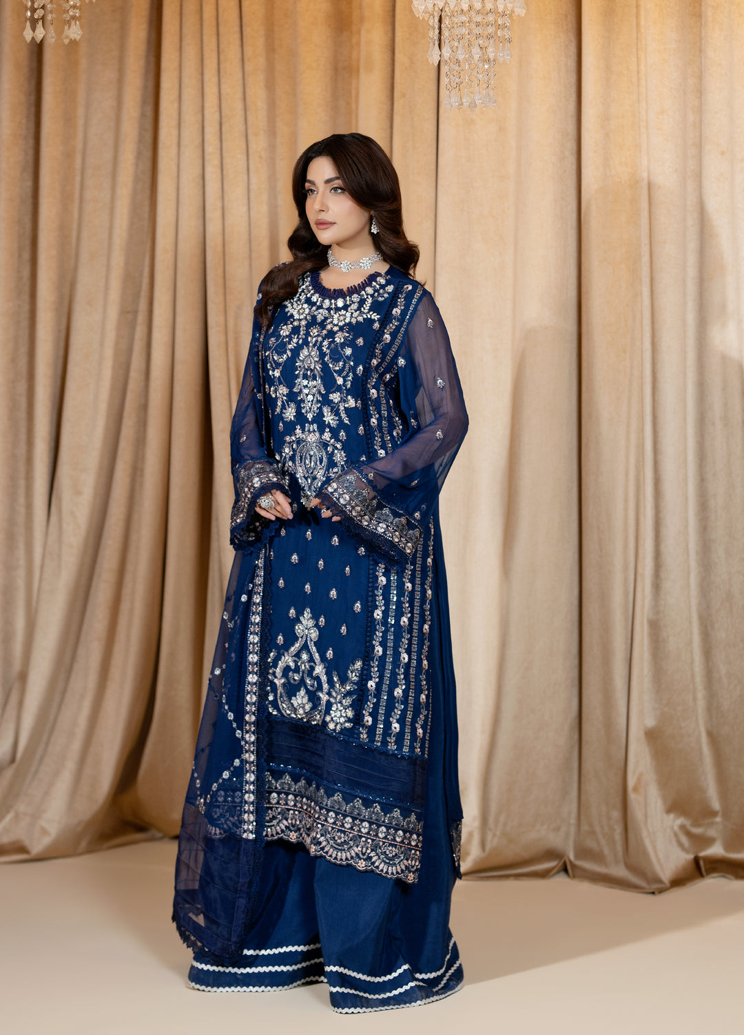 Maah-e-Noor Raum by Sarb Unstitched Embroidered Bamber Chiffon 3 Piece Suit RS26UMN MWF-04 - Wedding Collection