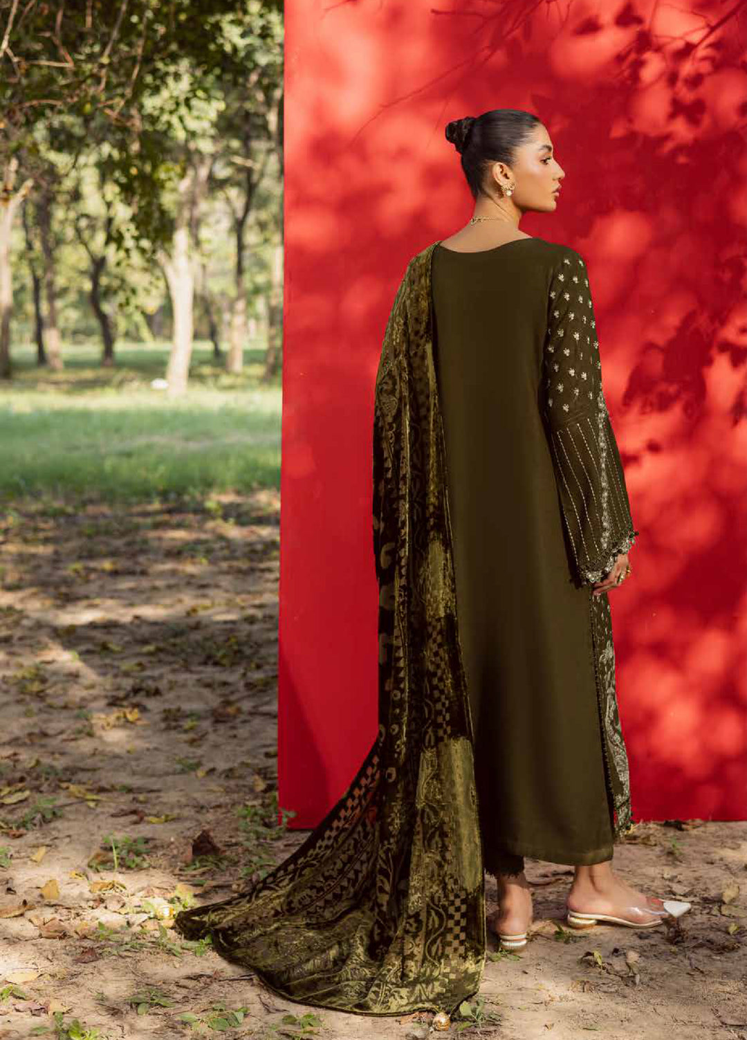 Nureh Exclusive Unstitched Luxury Palachi Embroidered Leather Peach Suits 3 Piece NU25PS NE-190 - Winter Collection