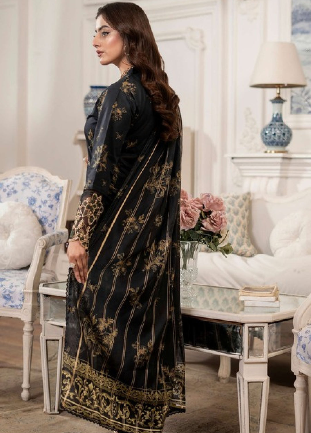 Applique Kari by Al Zohaib Unstitched Embroidered Lawn 3 Piece Suit AZ26AVII D-04 - Summer Collection