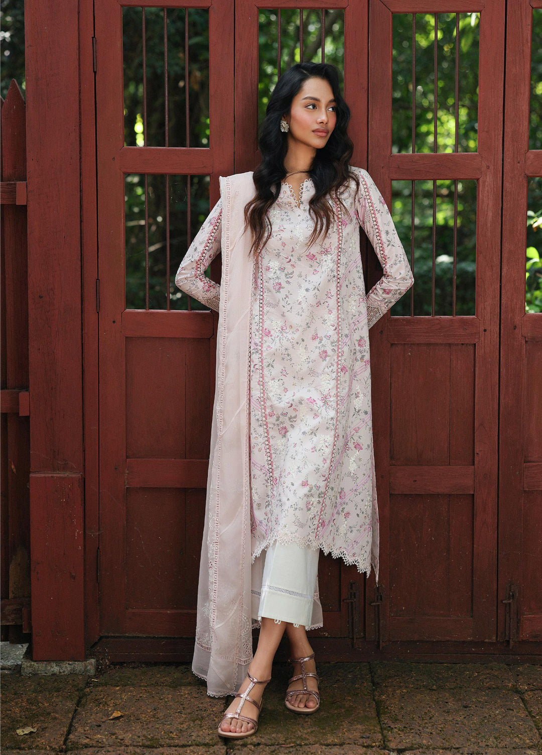 Q Prints by Qalamkar Unstitched Lawn Printed 3 Piece Suit QLK26QP Ailsa - Summer Collection