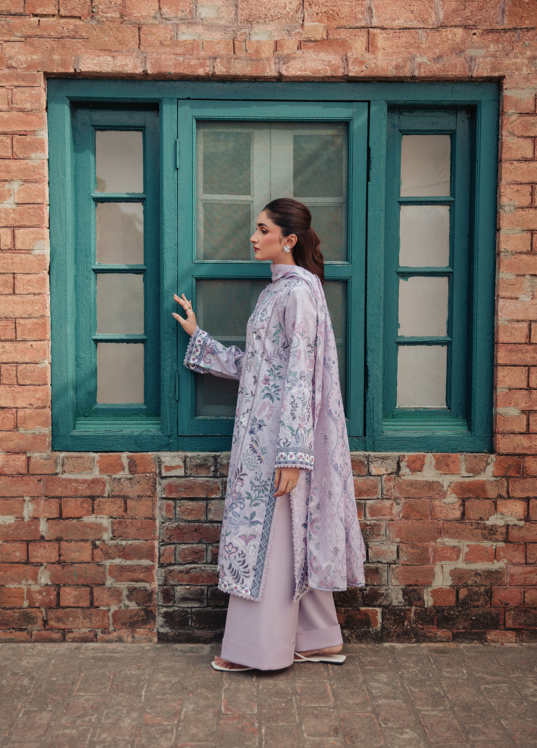 Zync by Florent Unstitched Printed Lawn 3 Piece Suit FL26ULE FZ-10 - Eid Collection