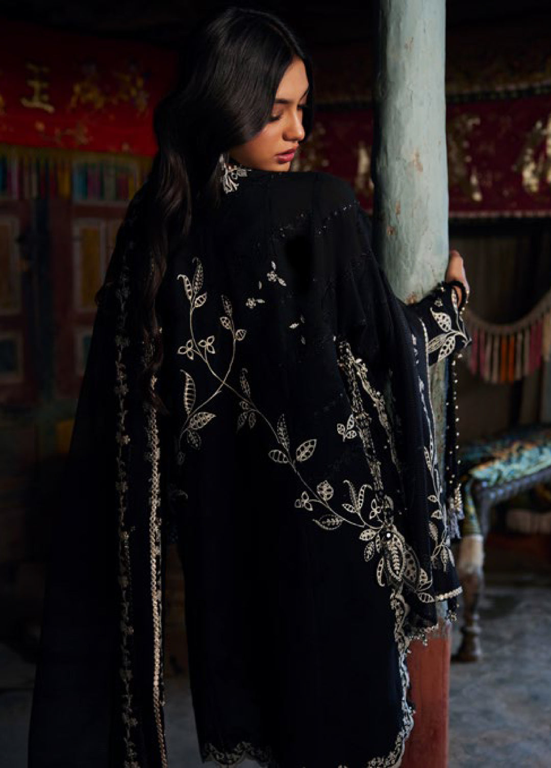 Meili by Zaha Unstitched Embroidered Lawn 3 Piece Suit ZK26UML ZL26-05B - Festive Collection