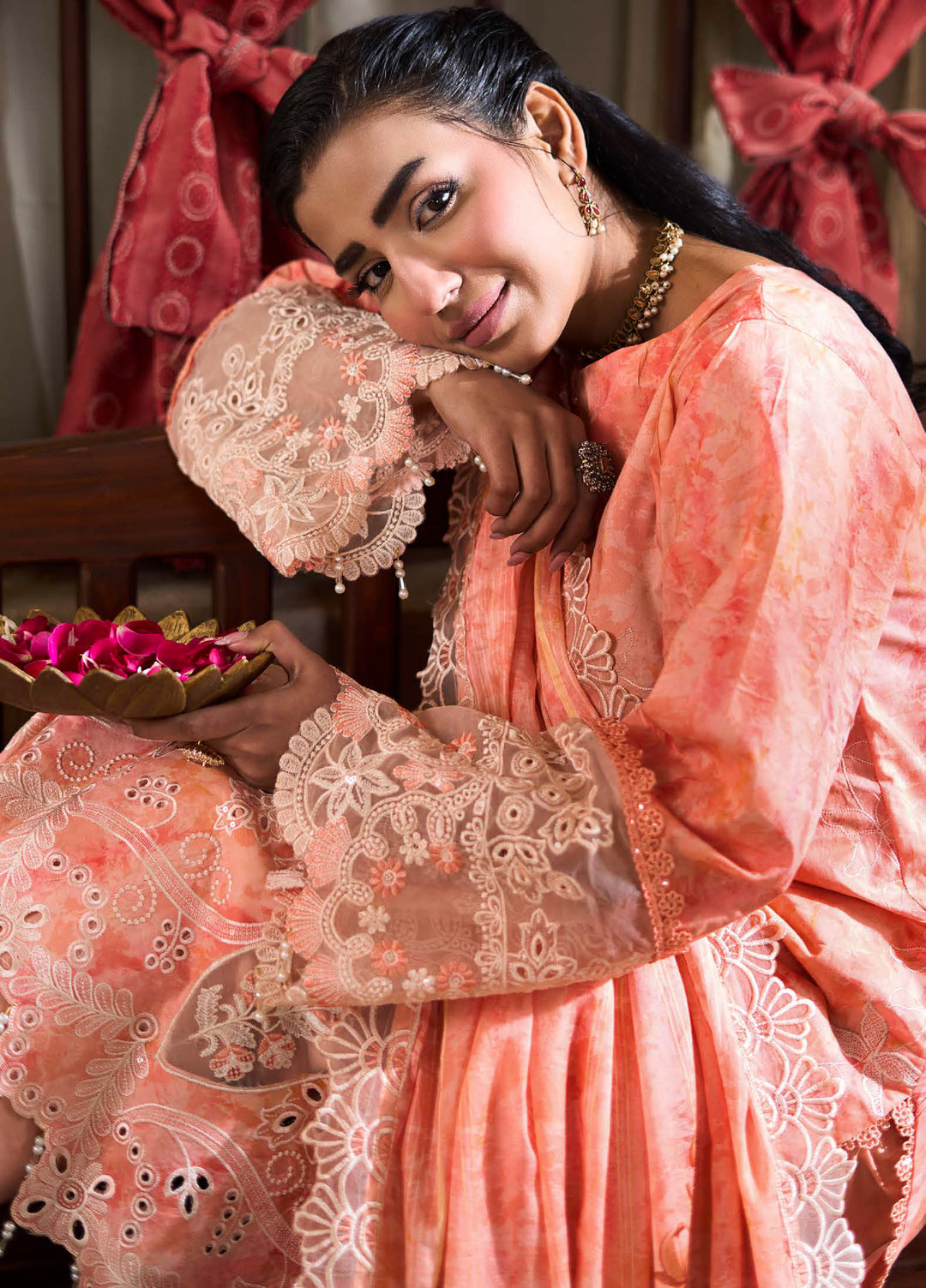 Applique Kari by Al Zohaib Unstitched Embroidered Lawn 3 Piece Suit AZ26AVI D-05 - Summer Collection