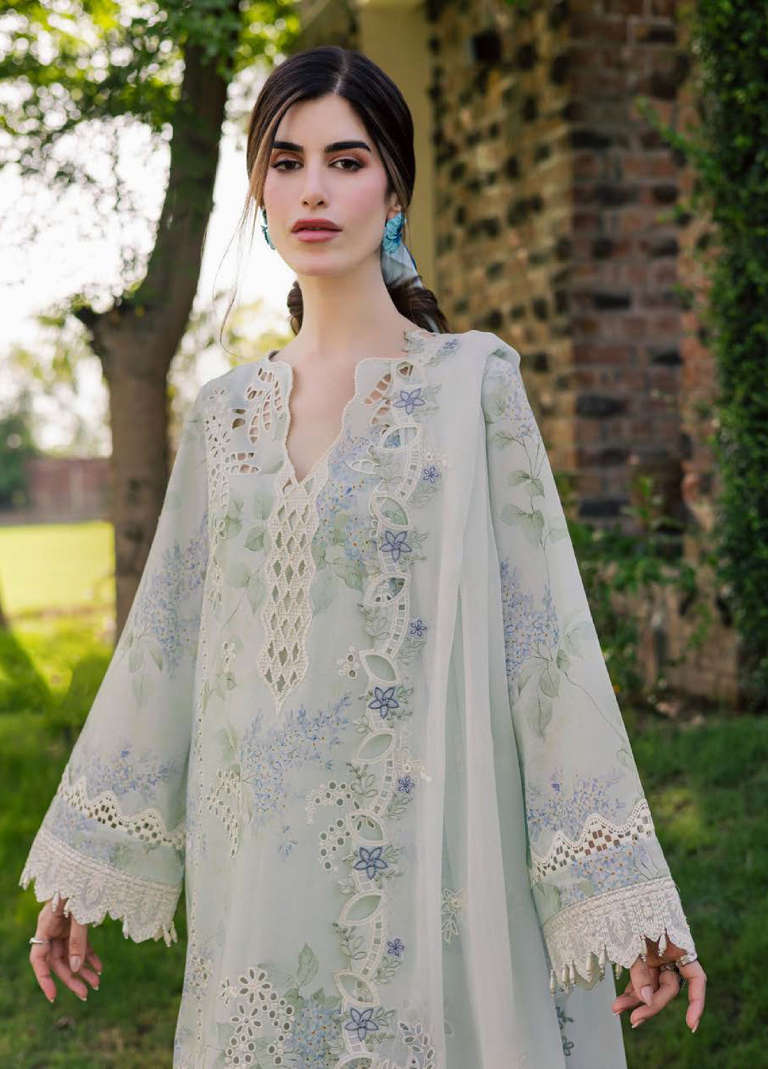 Lily May by Nureh Unstitched Embroidered Lawn 4 Piece Suit NU26ULL NE-262 - Eid Collection