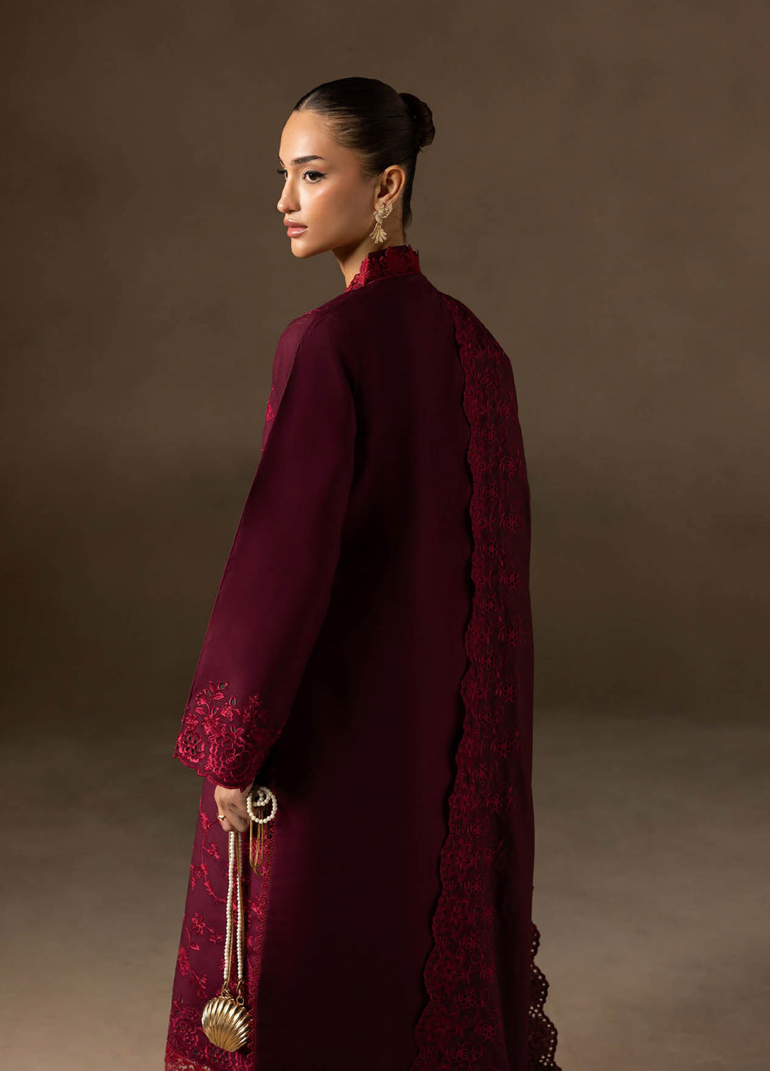 Sareen by Rajbari Unstitched Premium Viscose Chikankari 3 Piece RB25SC D-04 - Winter Collection