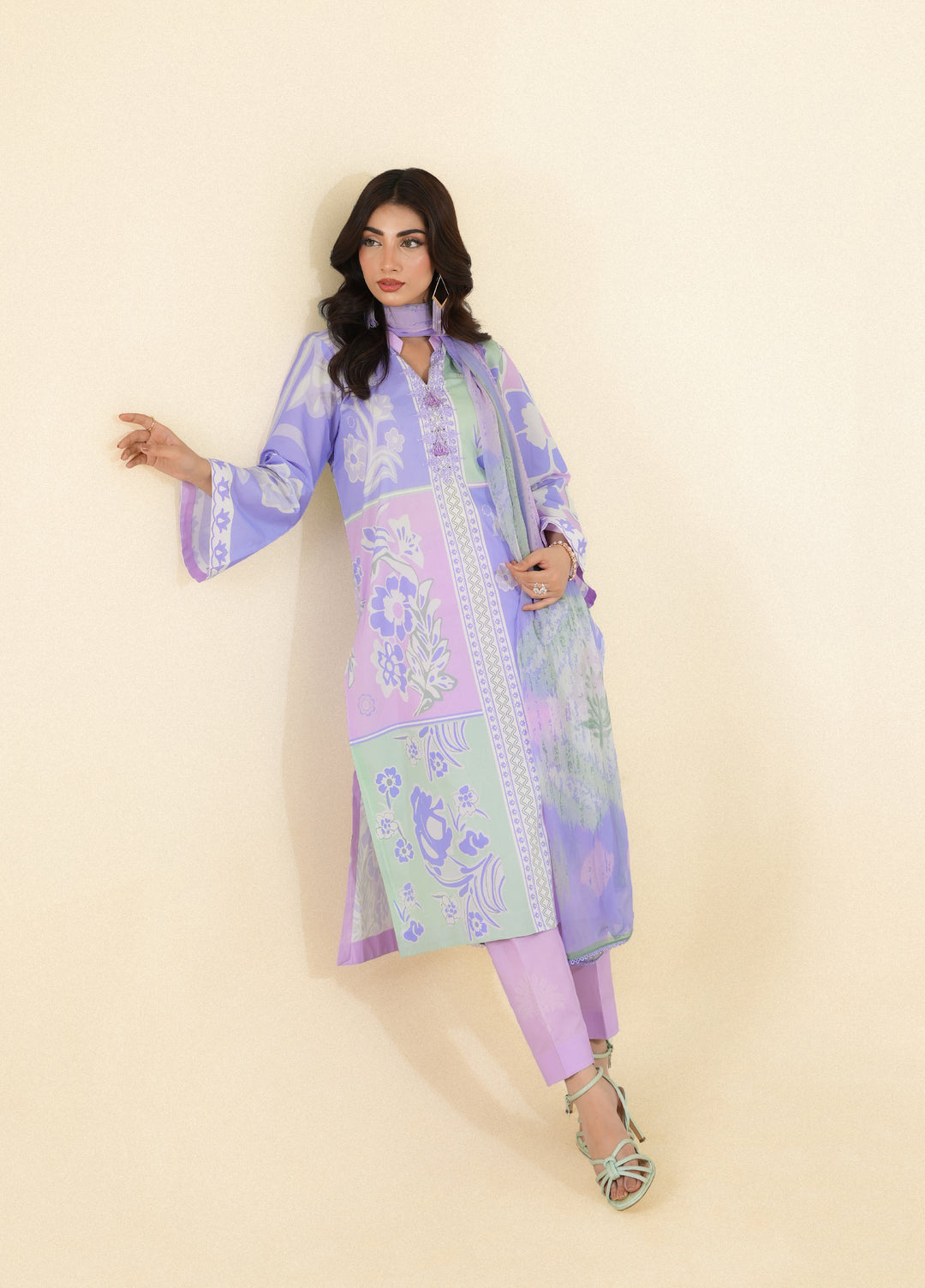 Zar e Jahan by Huma Gul Unstitched Printed Lawn 3 Piece Suit MEHARHG-902 - Casual Collection