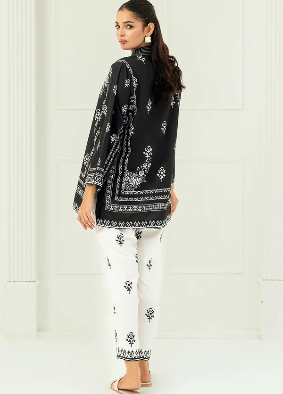 Nairah Women Pret Printed Arabic Lawn Suit NAH26PN Elsa - Spring Collection