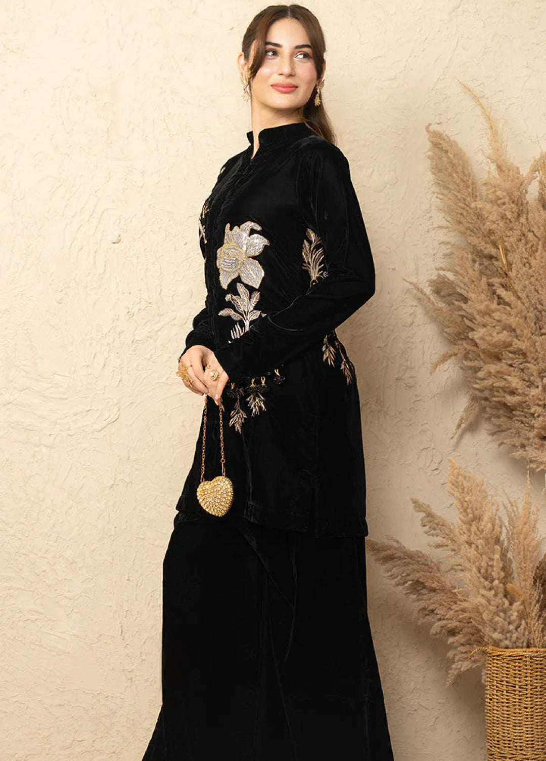 Winter Hues by Naayas Women Pret Embroidered 1 Piece Velvet Anabella - Winter Collection