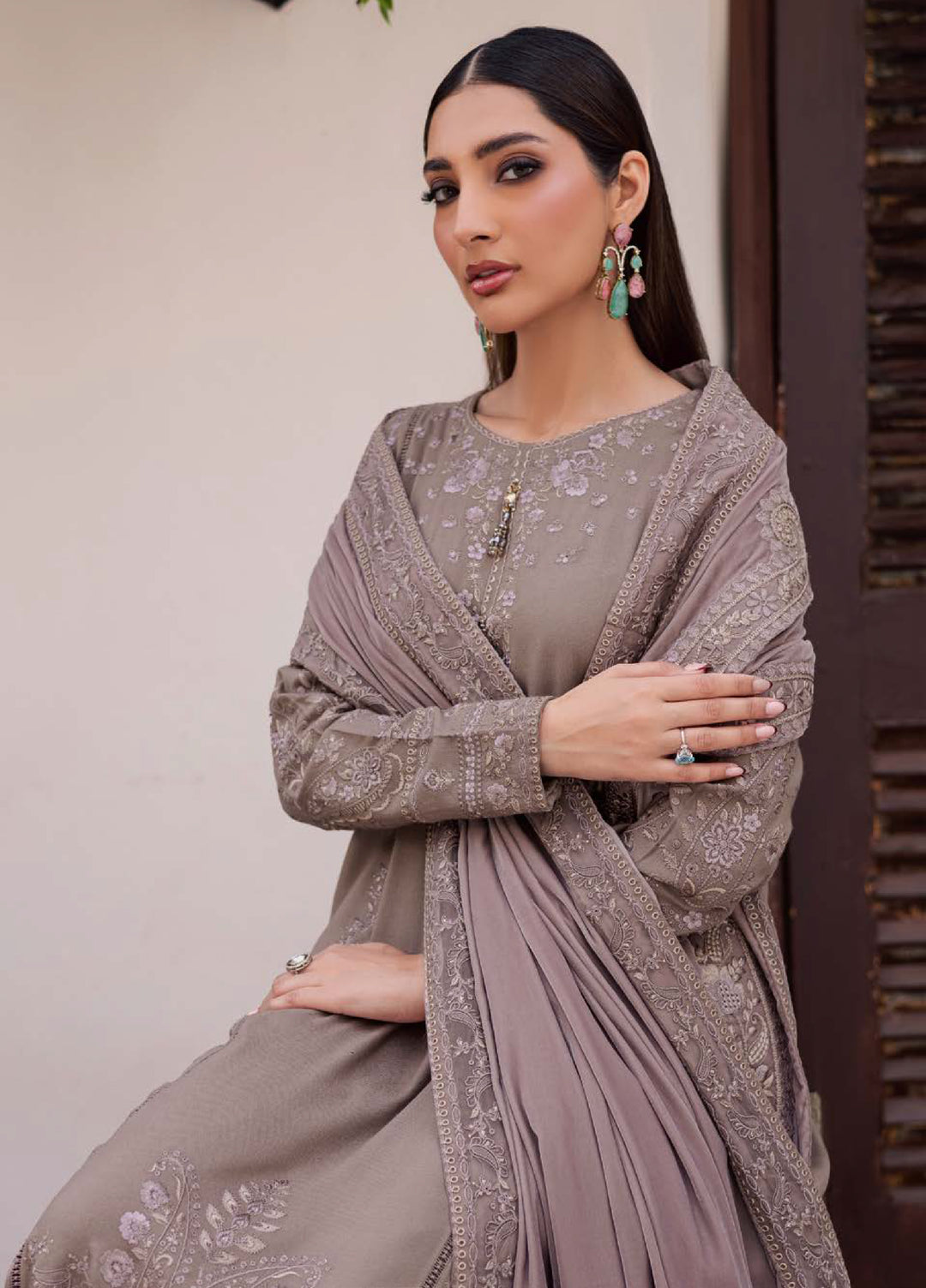 Nureh Exclusive Unstitched Luxury Leather Peach Velvet Shawl Embroidered Suits 3 Piece NU25NS NE-201 - Festive Collection