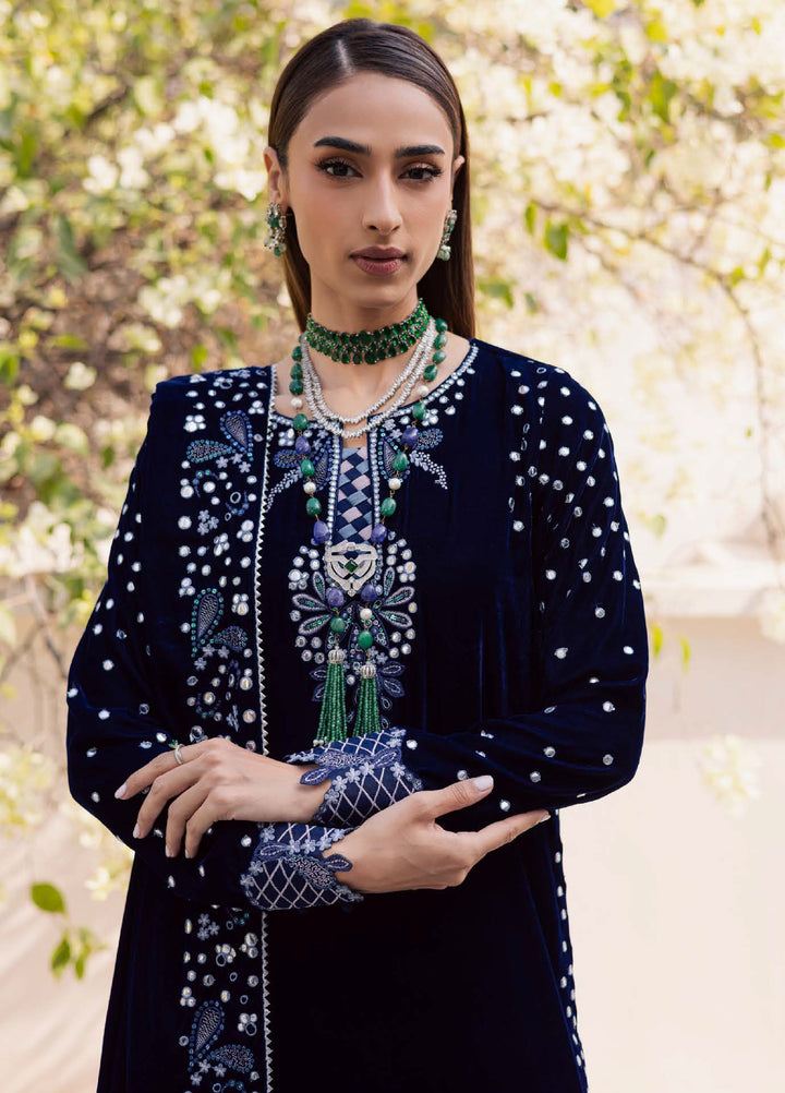 Nureh Maya Unstitched Velvet Embroidered 3 Piece Suits NU25MF NW-121 - Festive Collection