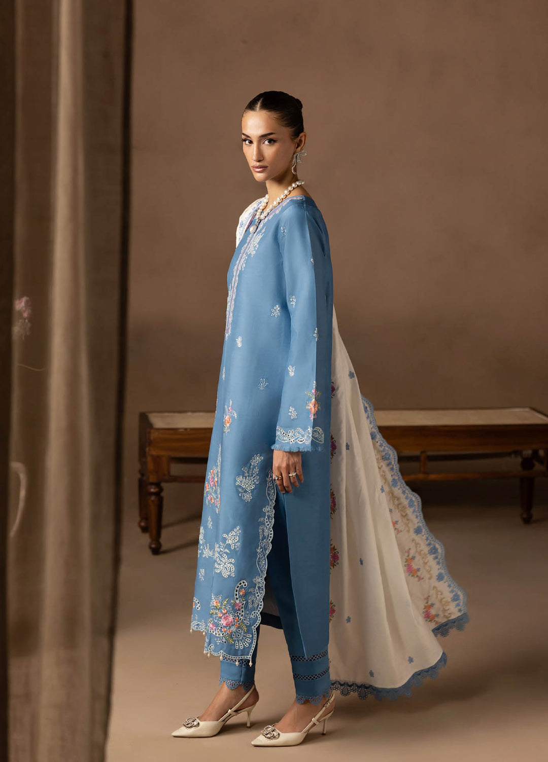 Sareen by Rajbari Unstitched Premium Viscose Chikankari 3 Piece RB25SC D-07 - Winter Collection