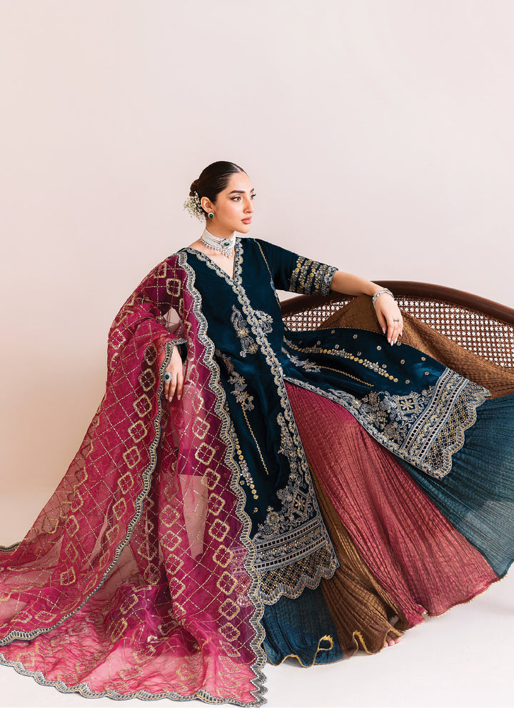 Makhmal by Alizeh Fashion Unstitched Luxury Velvet Embroidered 3 Piece Suits AFB25MV AF-VLT-2222-MEHROOВ- Festive Collection