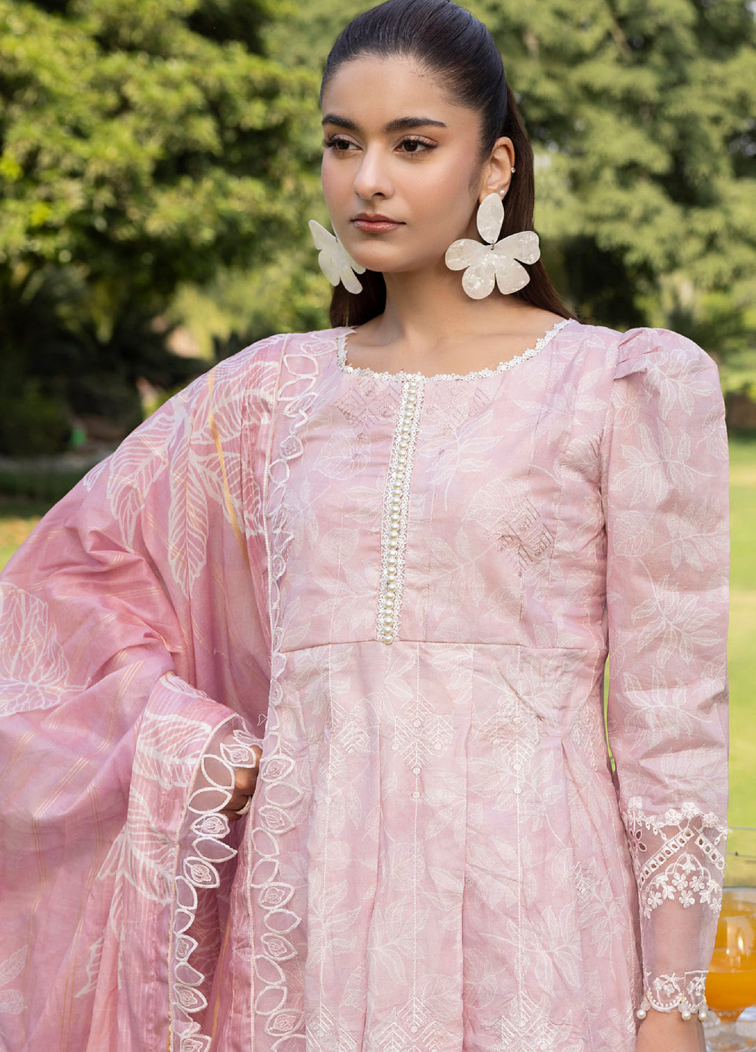 Al Zohaib Applique Kari Unstitched Embroidered Lawn 3 Piece Suit AZ26UAL D-01 - Casual Collection