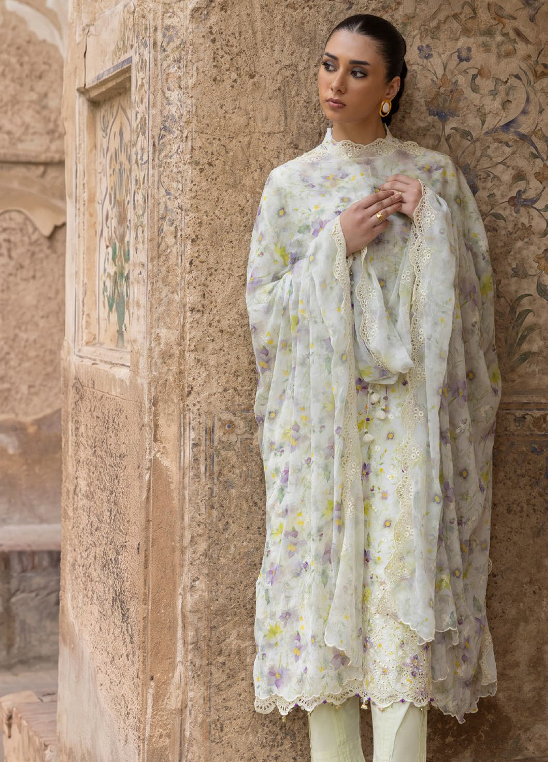 The Flora by Gul Ahmed Unstitched Embroidered Lawn 3 Piece Suit GA26ULF BM62034 - Casual Collection