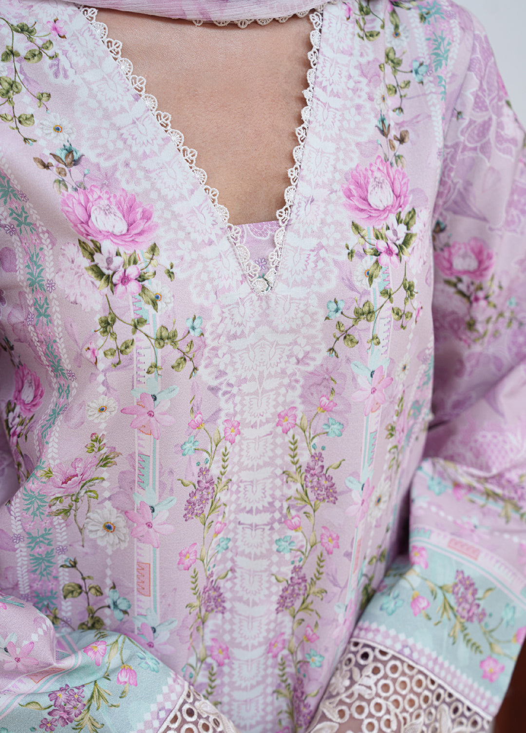 Summer Lines by Neeshay Unstitched Printed Lawn 3 Piece Suit NSH26ULS LILEA - Eid Collection