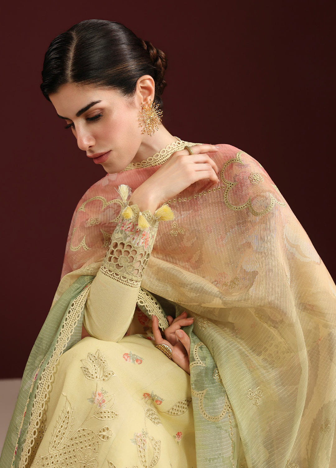 Iris by Jazmin Unstitched Embroidered Lawn 3 Piece Suit JZ26ULI IL26-D07 - Eid Collection