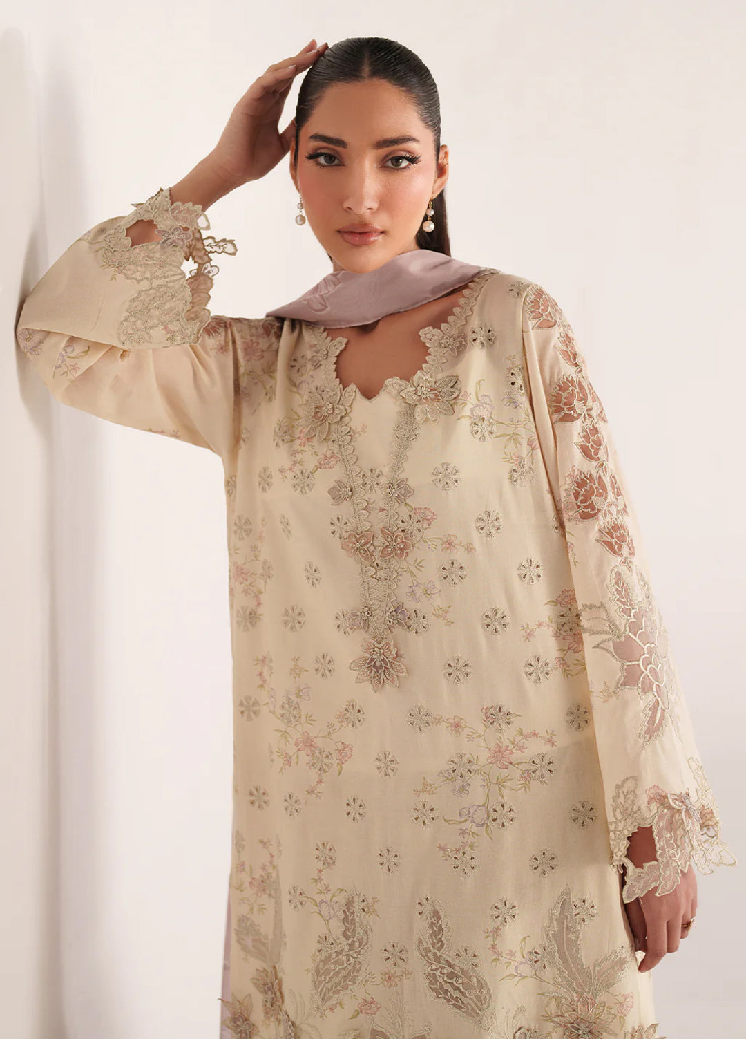 Iznik Unstitched Embroidered Lawn 3 Piece Suit IZ26US SS-06 - Summer Collection