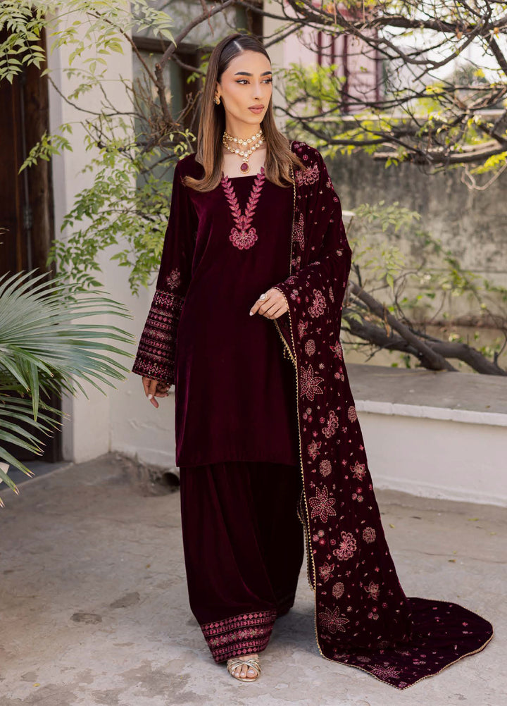 Nureh Maya Unstitched Velvet Embroidered 3 Piece Suits NU25MF NW-120 - Festive Collection