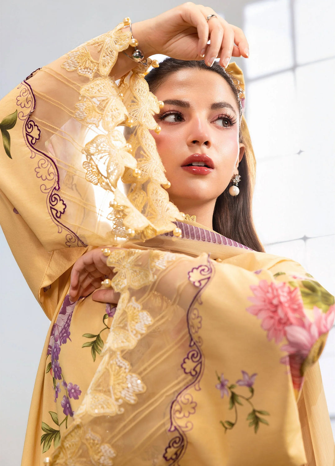 M Basics by Maria B Unstitched Embroidered Lawn 3 Piece Suit MB26SSEL MB-CUSV14-04B - Eid Collection