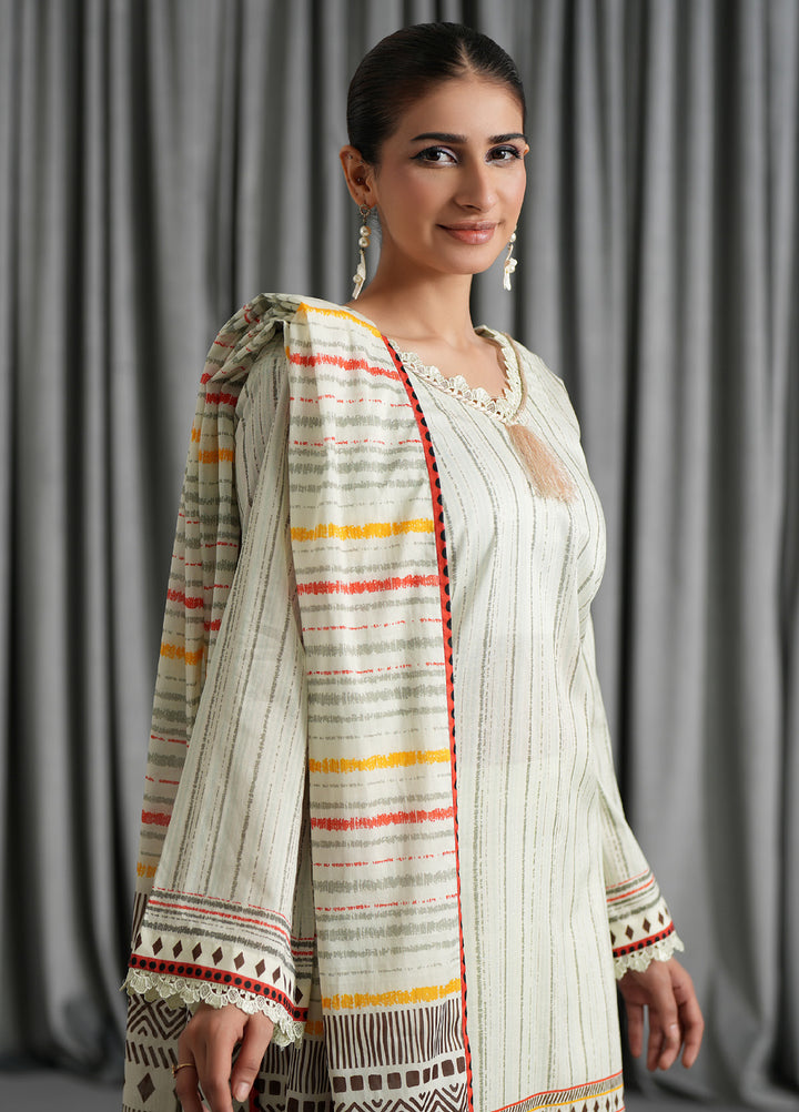 Salina by Regalia Textile Unstitched Printed Lawn 3 Piece Suit RG26US D-10 - Summer Collection