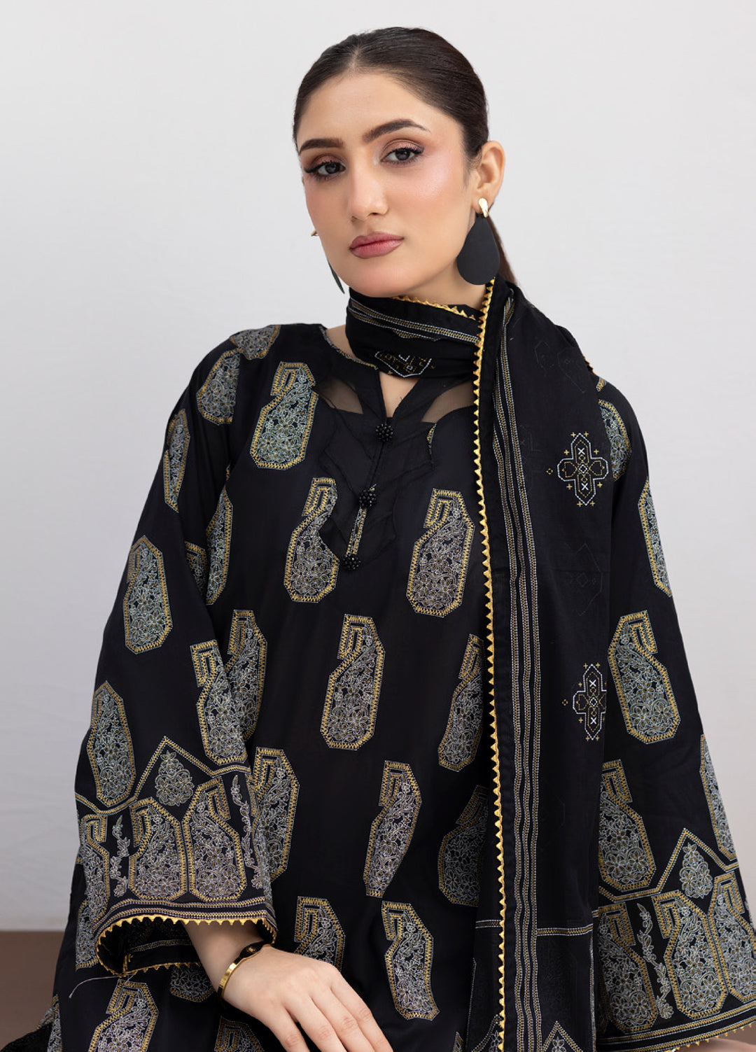 Regalia Textiles Premium Printed Gold Paste Unstitched Lawn 3 Piece Suit RG26UPG D-1 - Summer Collection