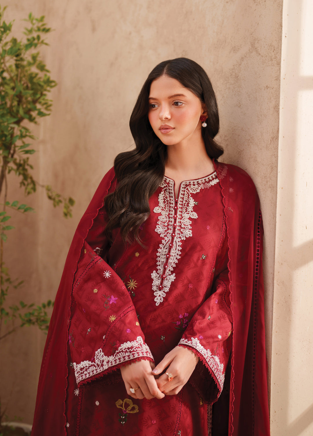 Iznik Unstitched Embroidered Lawn 3 Piece Suit IZ26ULE EL-02 - Eid Collection