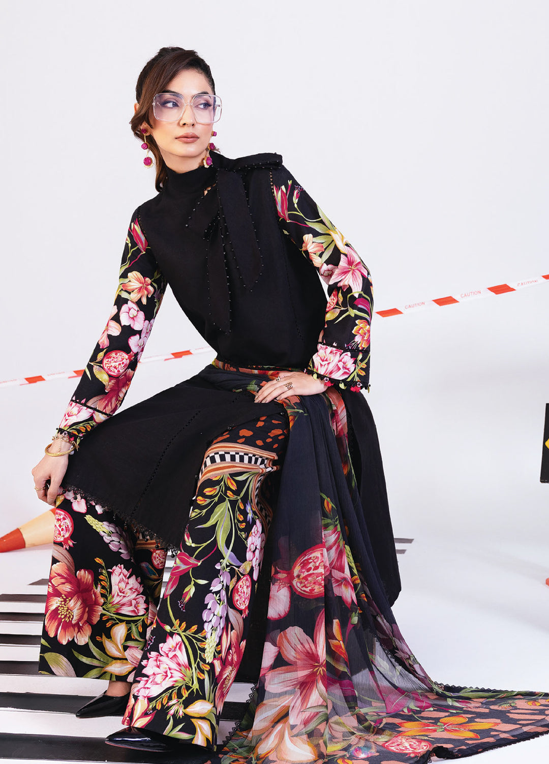 M Basics By Maria B Unstitched Digital Printed Linen 3 Piece MB25UW 1101-B - Winter Collection