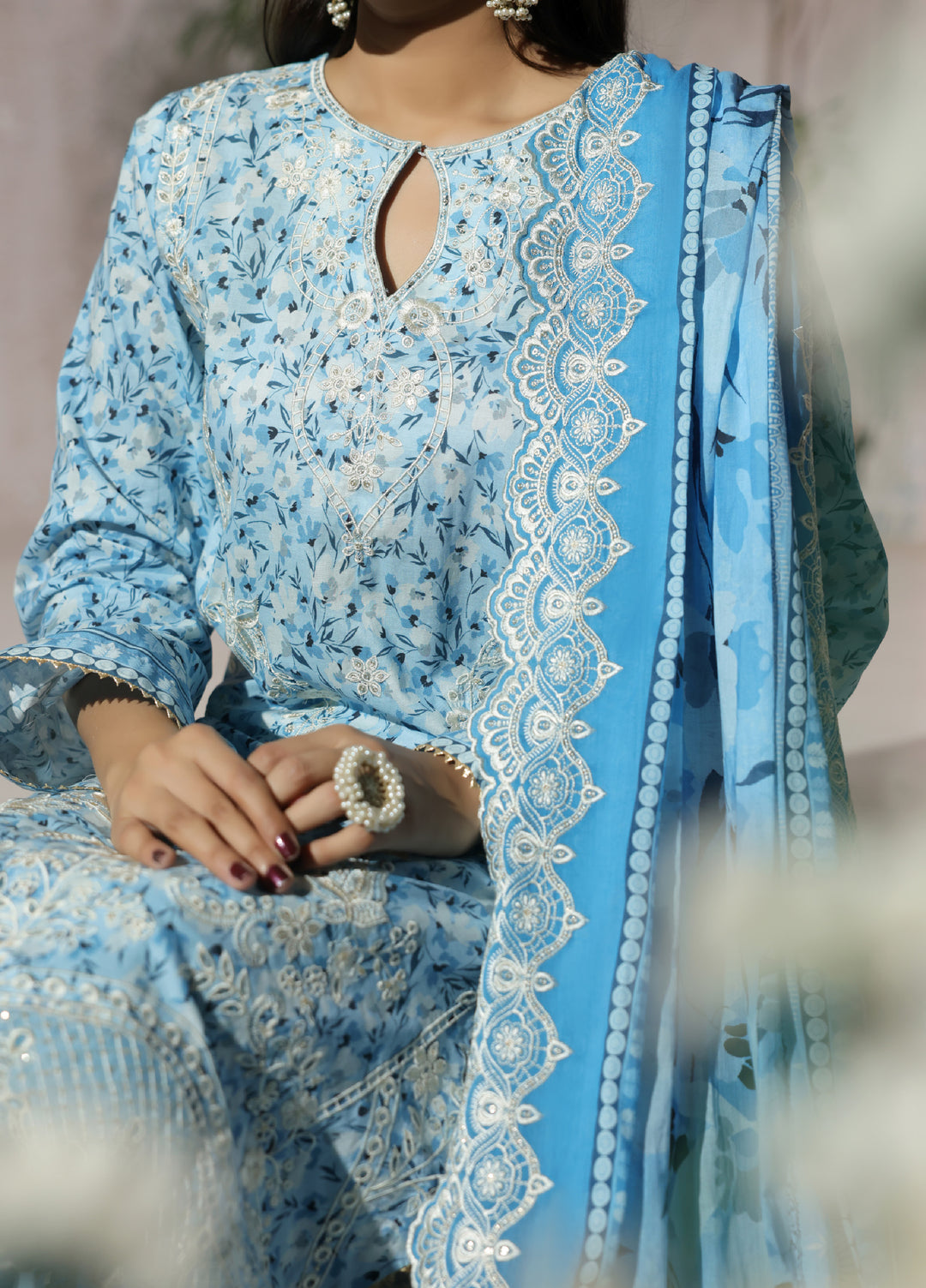 Zynah Premium by VS Textiles Unstitched Embroidered Lawn 3 Piece Suit VS26UZP 699 - Summer Collection