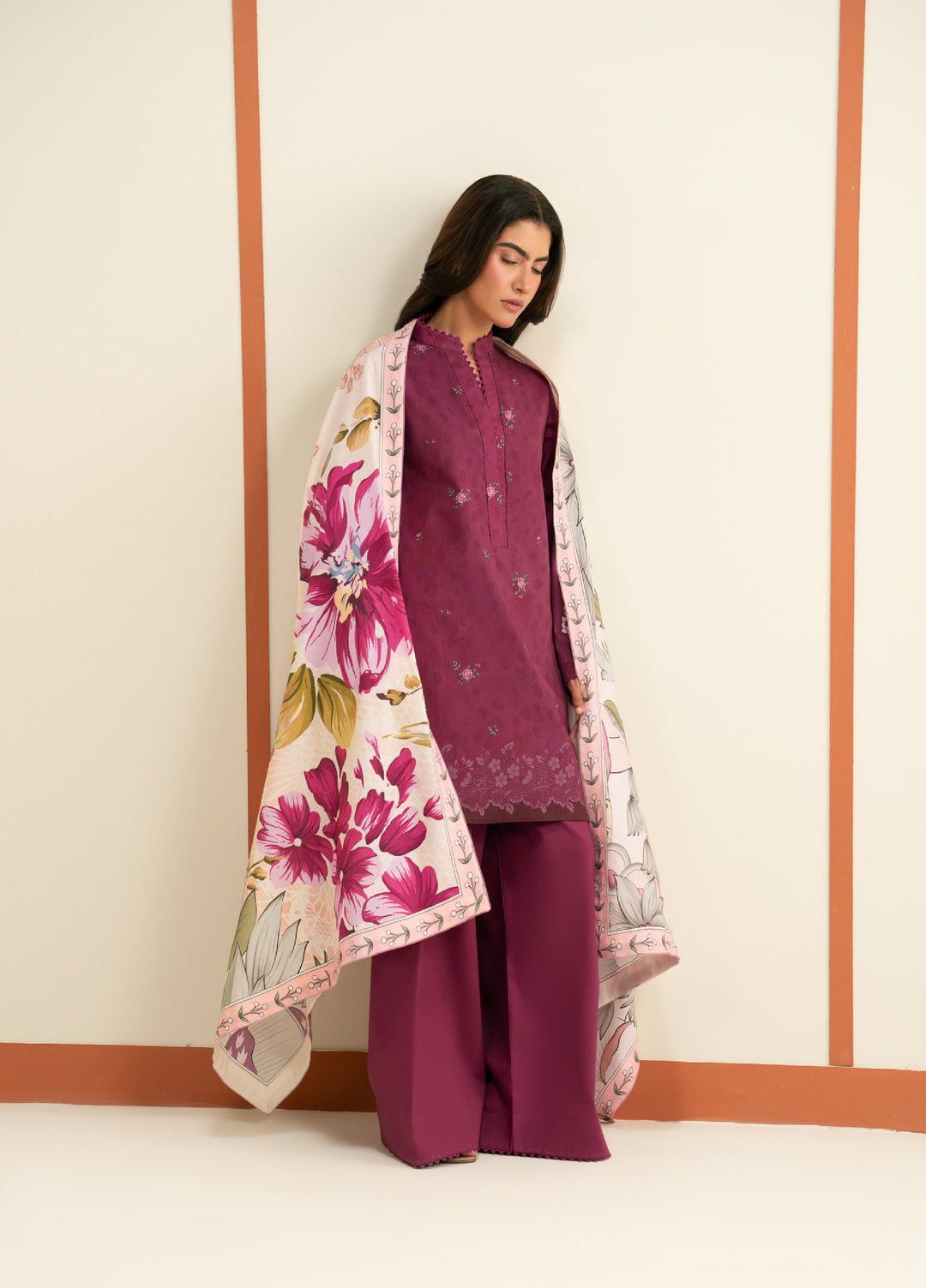 Seran Essentials Unstitched Printed Lawn 3 Piece Suit SN26UEL MELROSE D-09 - Lawn Collection