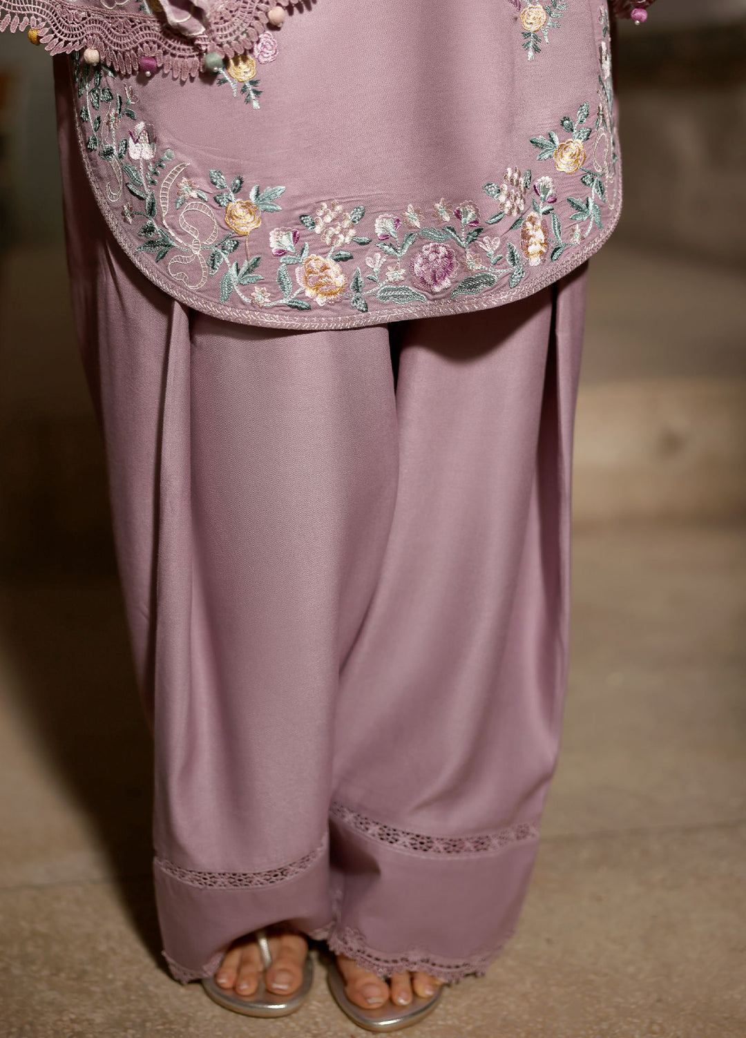 Cross Stitch Unstitched RTS Marina Embroidered Suits 3 Piece CS25MW D-01 Mauve Mist - Winter Collection