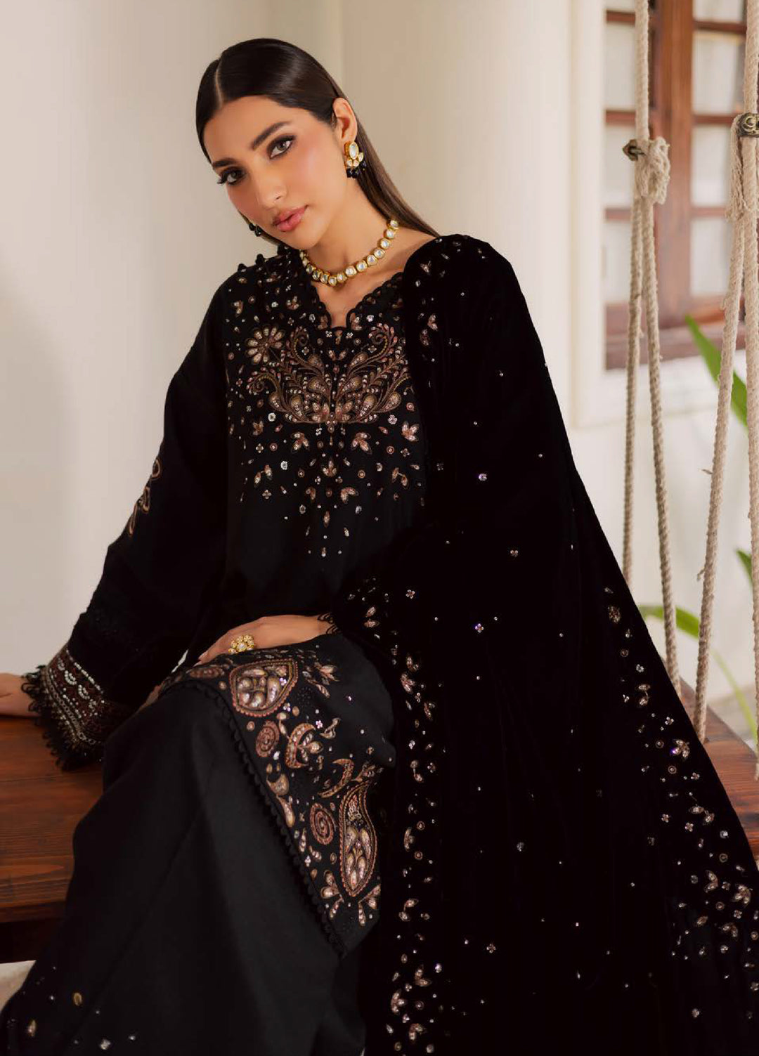 Nureh Exclusive Unstitched Luxury Leather Peach Velvet Shawl Embroidered Suits 3 Piece NU25NS NE-202 - Festive Collection