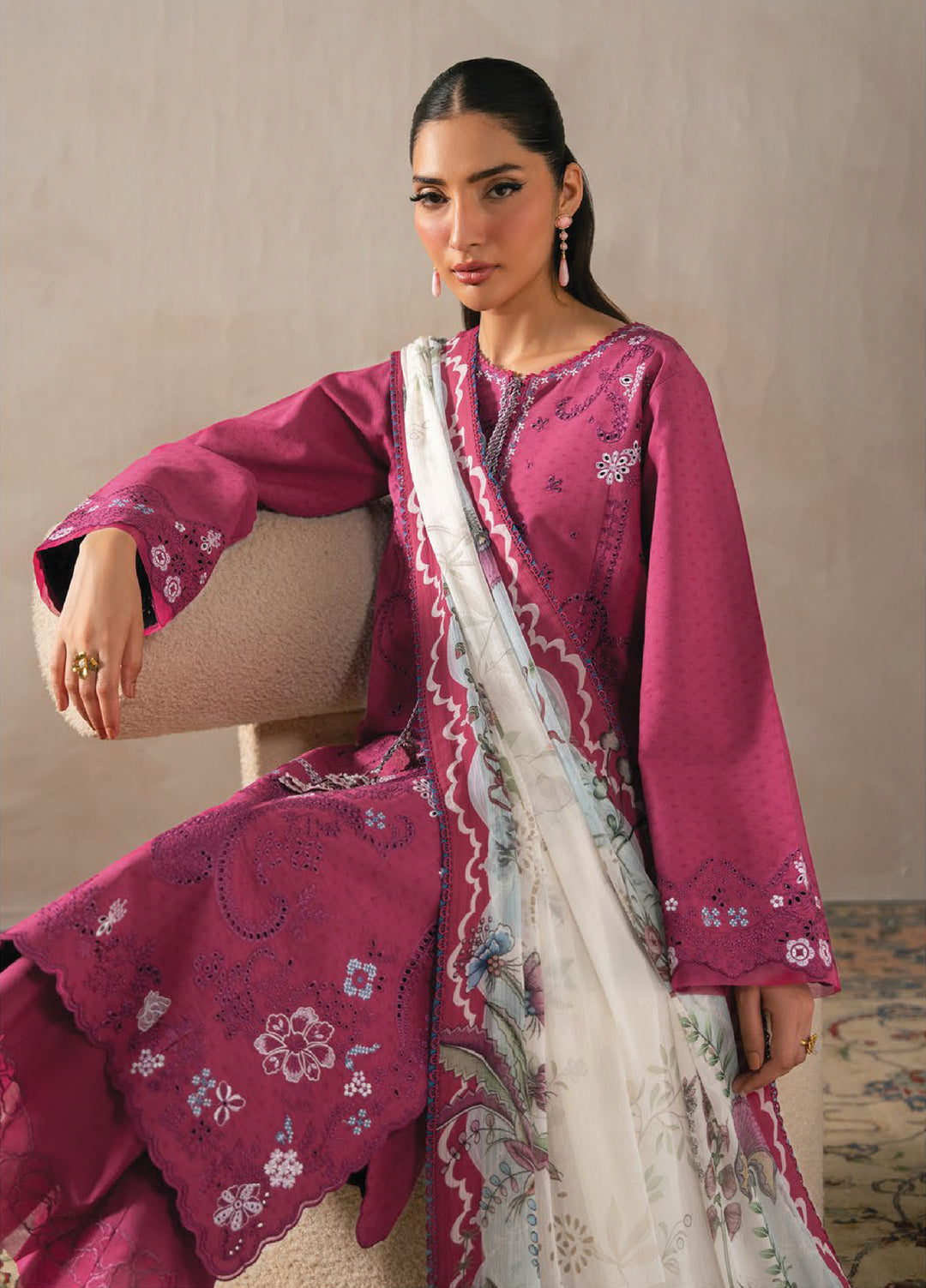 Seran Unstitched Embroidered Lawn 3 Piece Suit SN26ULLE Auren D-06 - Eid Collection
