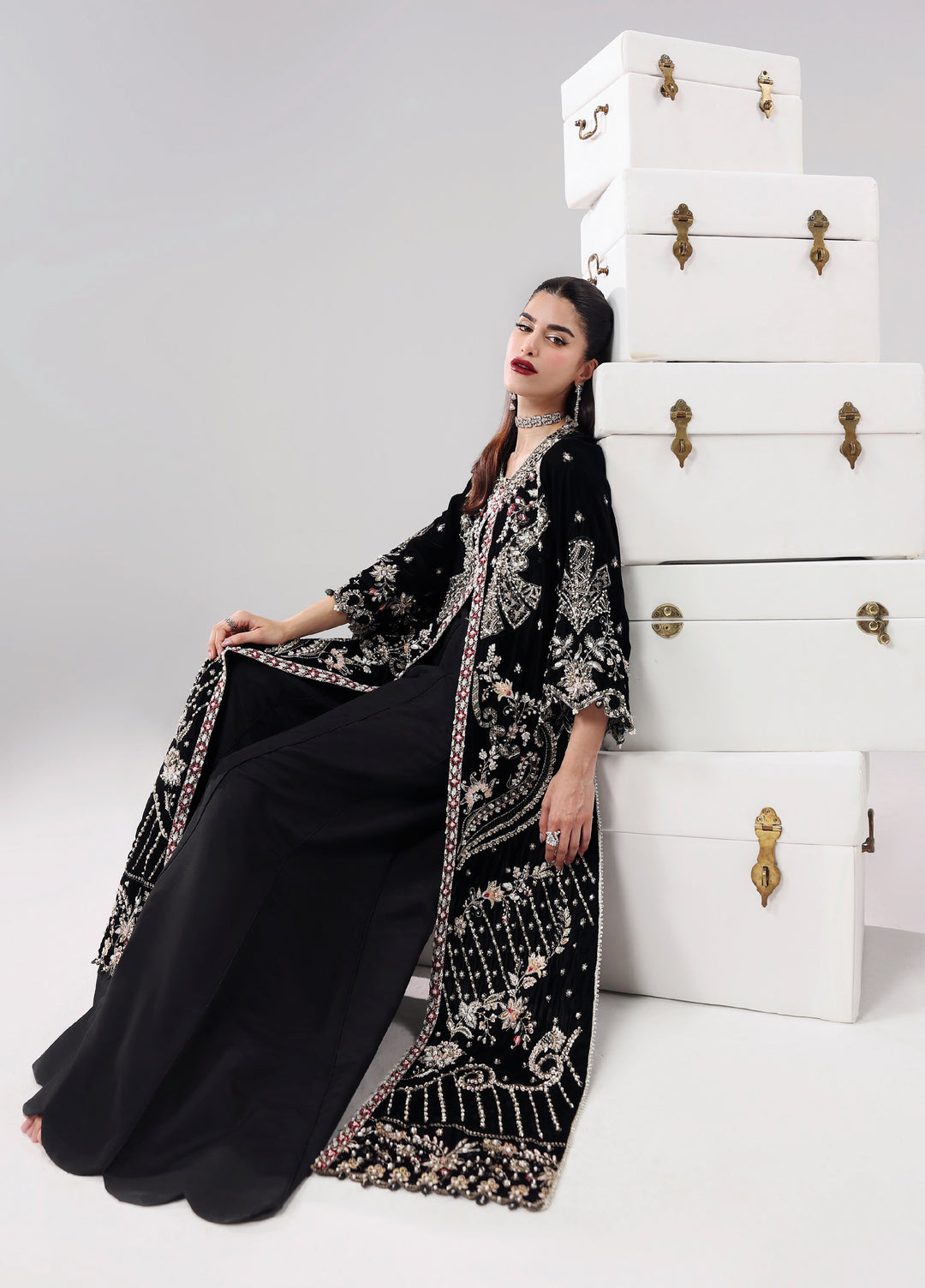 Lamore by Sardinia Unstitched Luxury Hand Work Velvet 3 peice SRD25LH D-5 Black Swan - Formals Collection