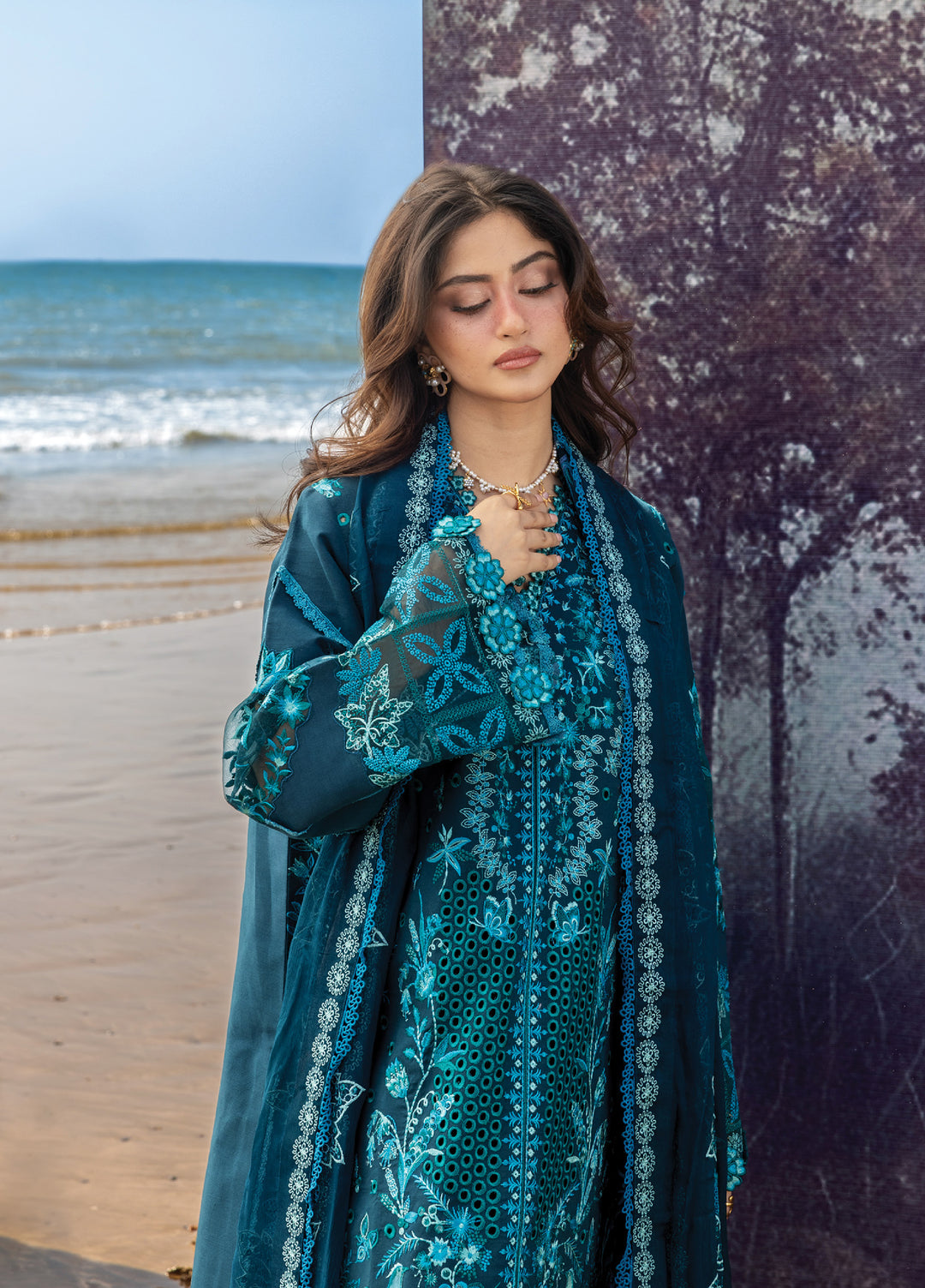 Sirene by Mahnur Unstitched Embroidered Lawn 3 Piece Suit MN26USL S-04 - Summer Collection
