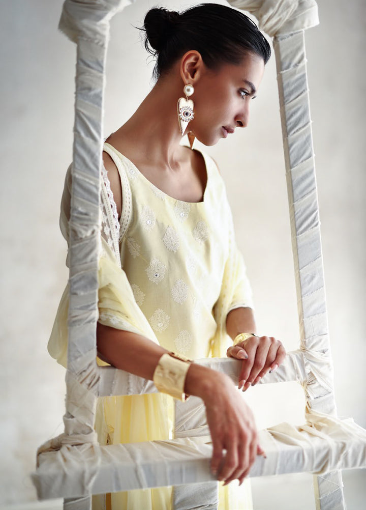 The Luxe by Gul Ahmed Unstitched Embroidered Lawn 3 Piece Suit GA26ULL Golden Petals PM 62081 - Casual Collection