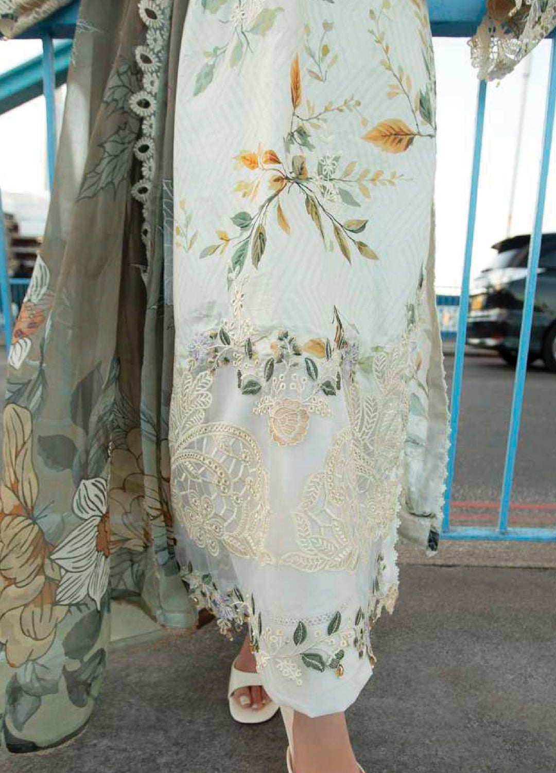 Sunshine Bloom by Al Zohaib Unstitched Embroidered Lawn 3 Piece Suit AZ26USL D8 - Summer Collection