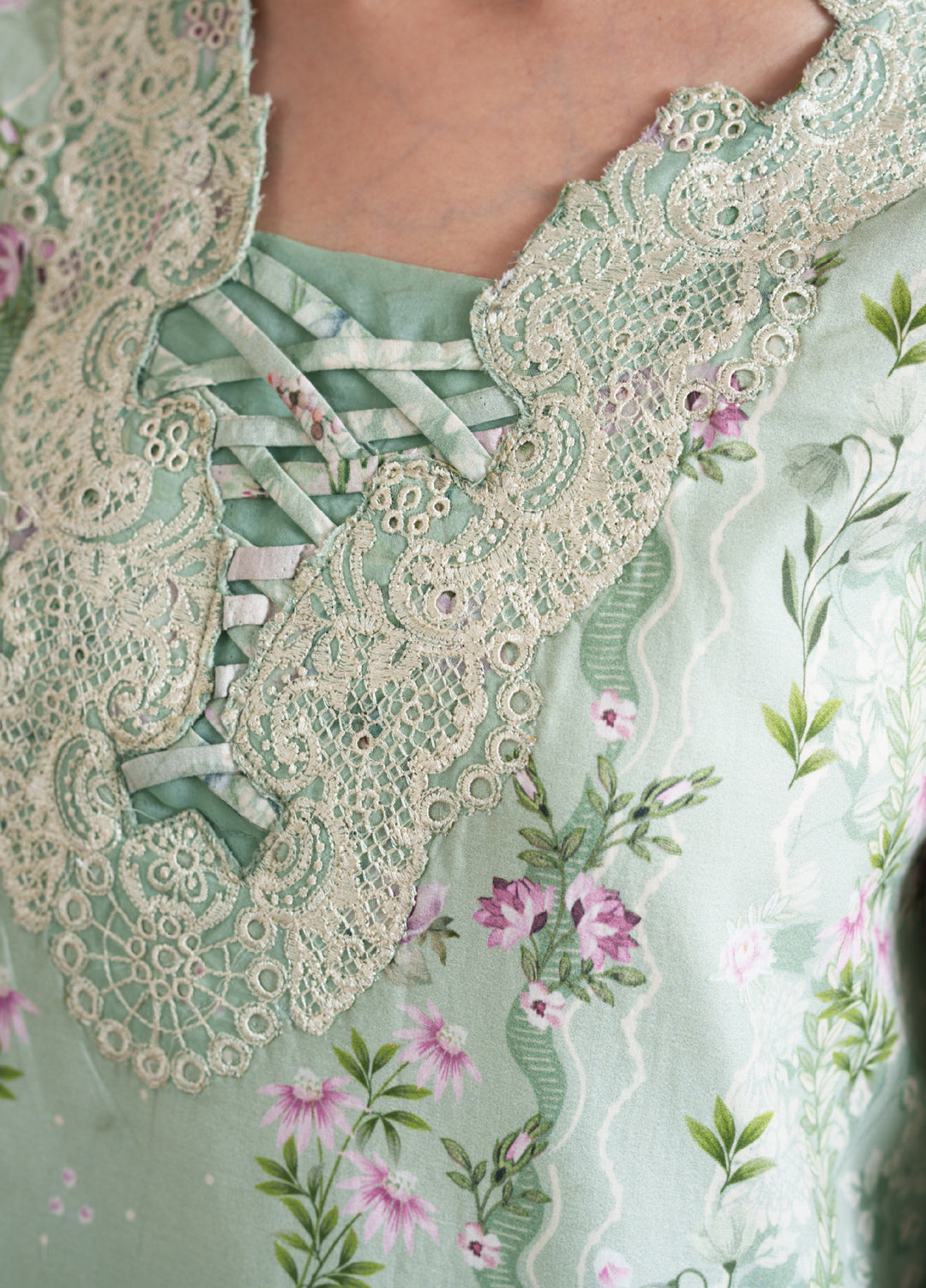 Summer Lines by Neeshay Unstitched Printed Lawn 3 Piece Suit NSH26ULS AVELINE - Eid Collection