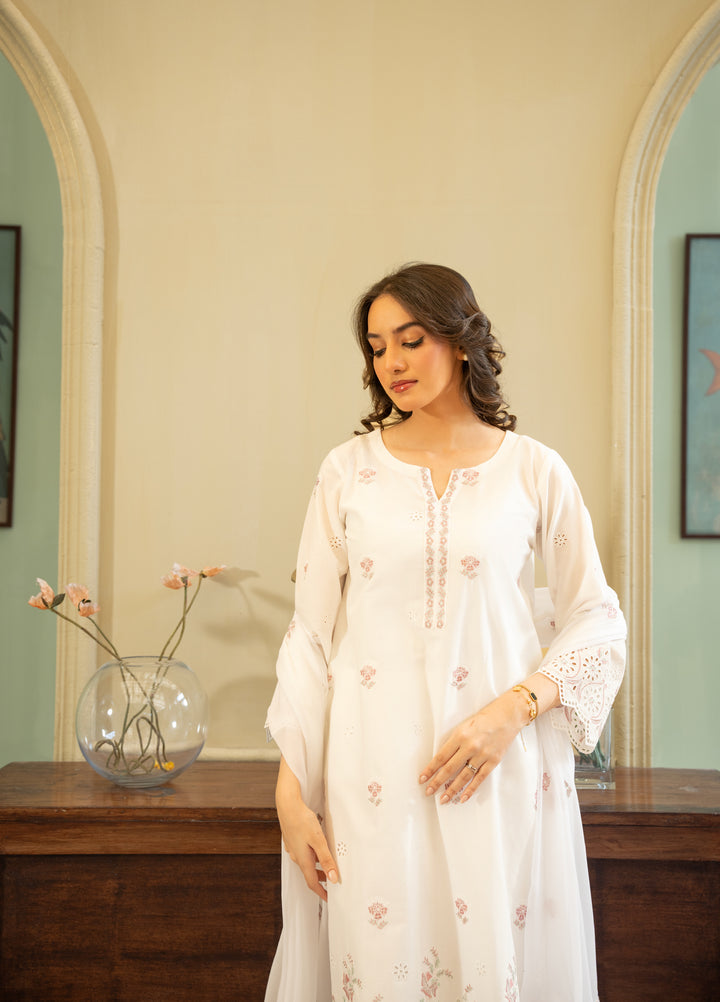 Naaz Couture Women RTW Embroidered Lawn 3 Piece Suit NC26RLC White  - Casual Collection