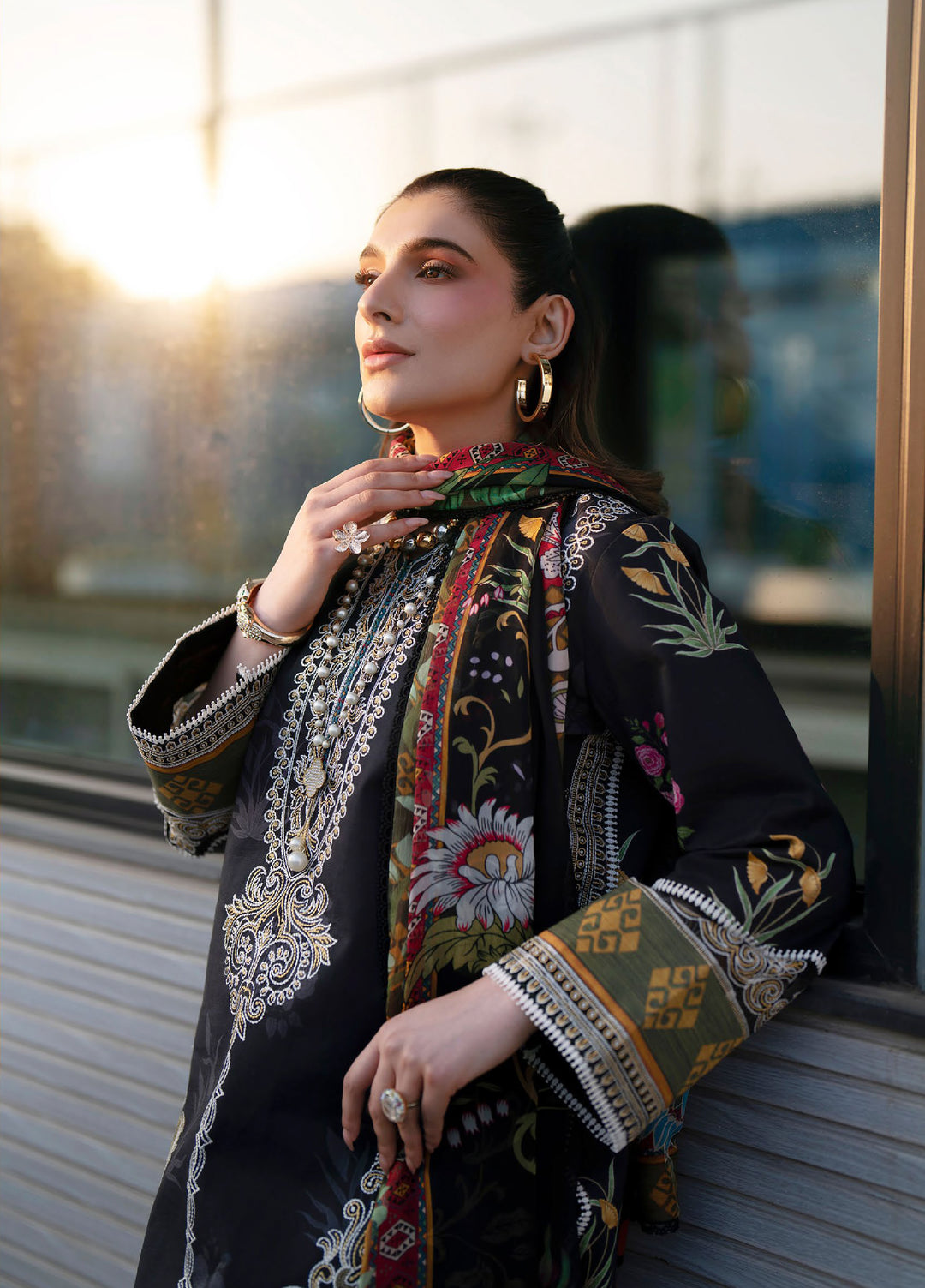 Broadway by Mahnur Unstitched Embroidered Lawn 3 Piece Suit MN26UB BW-014 - Summer Collection